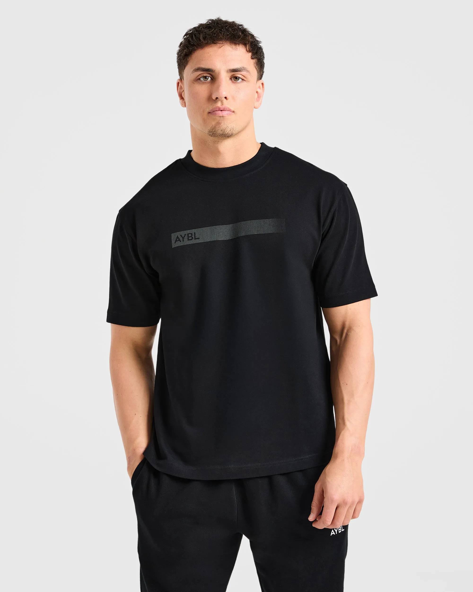 Classic T Shirt - Black SunProtectionFabric Sustainable Material Blend