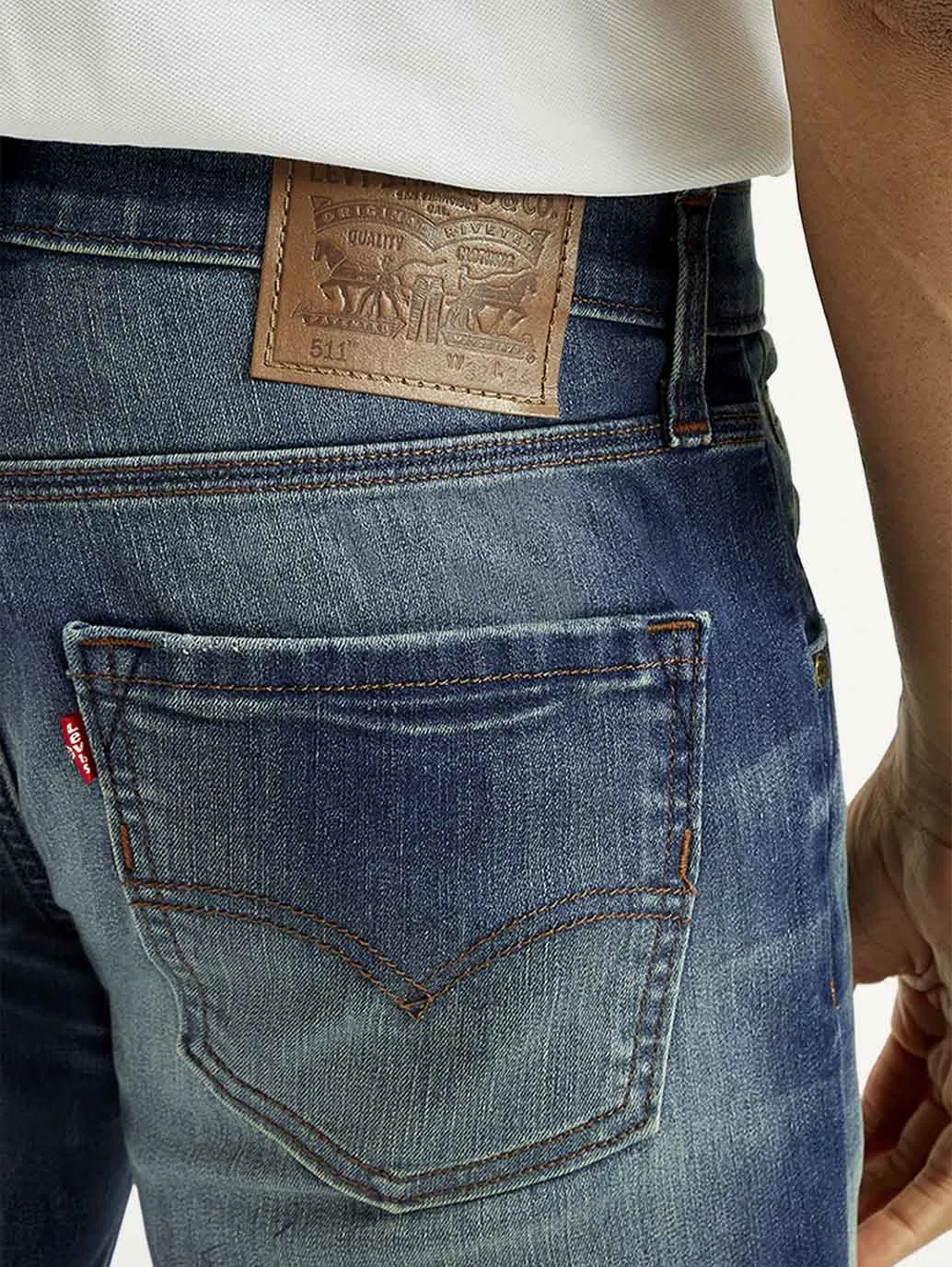 Classic Comfort Daily Essentials Men's Tinted 511 Med Indigo Slim Fit Mid Rise Jeans