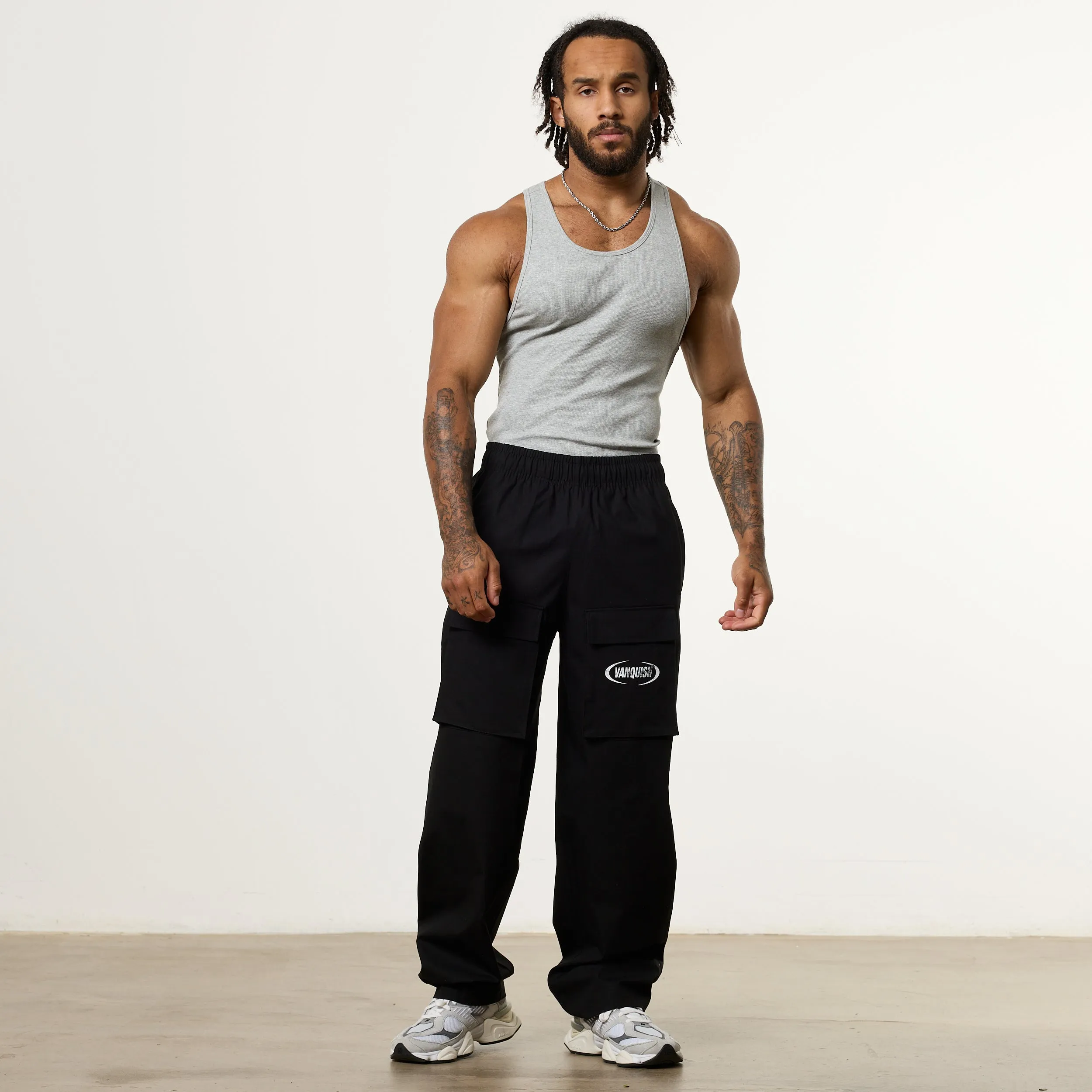Odor Control Technology Multi-way wear Straight Leg Lifting Cargo Pants