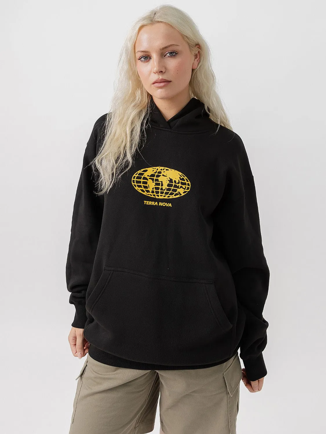 Globe Pullover Hood Numbat like