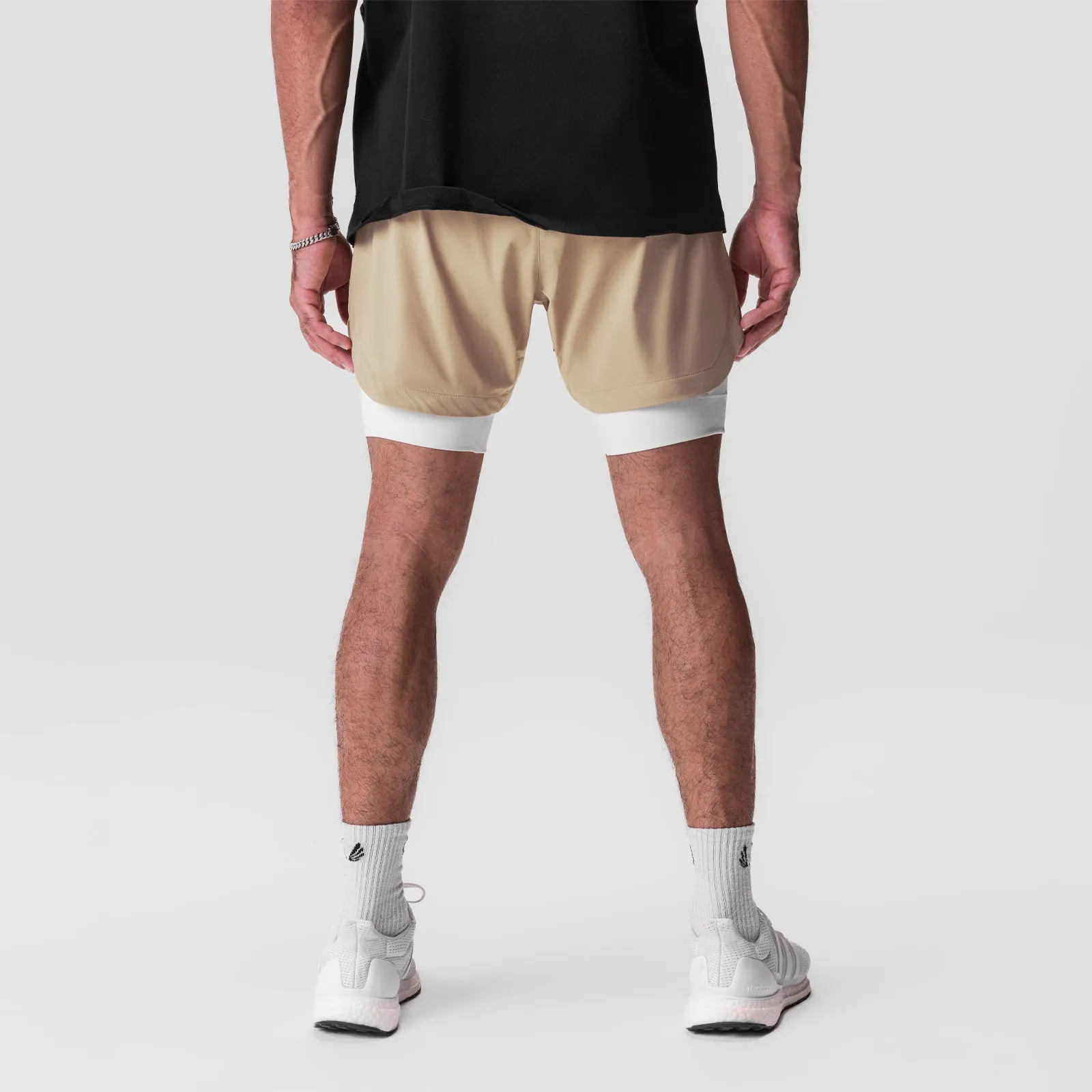 0865. Tetra-Lite? 5" Liner Short - Khaki/ White / White "Wings" rooftop party look