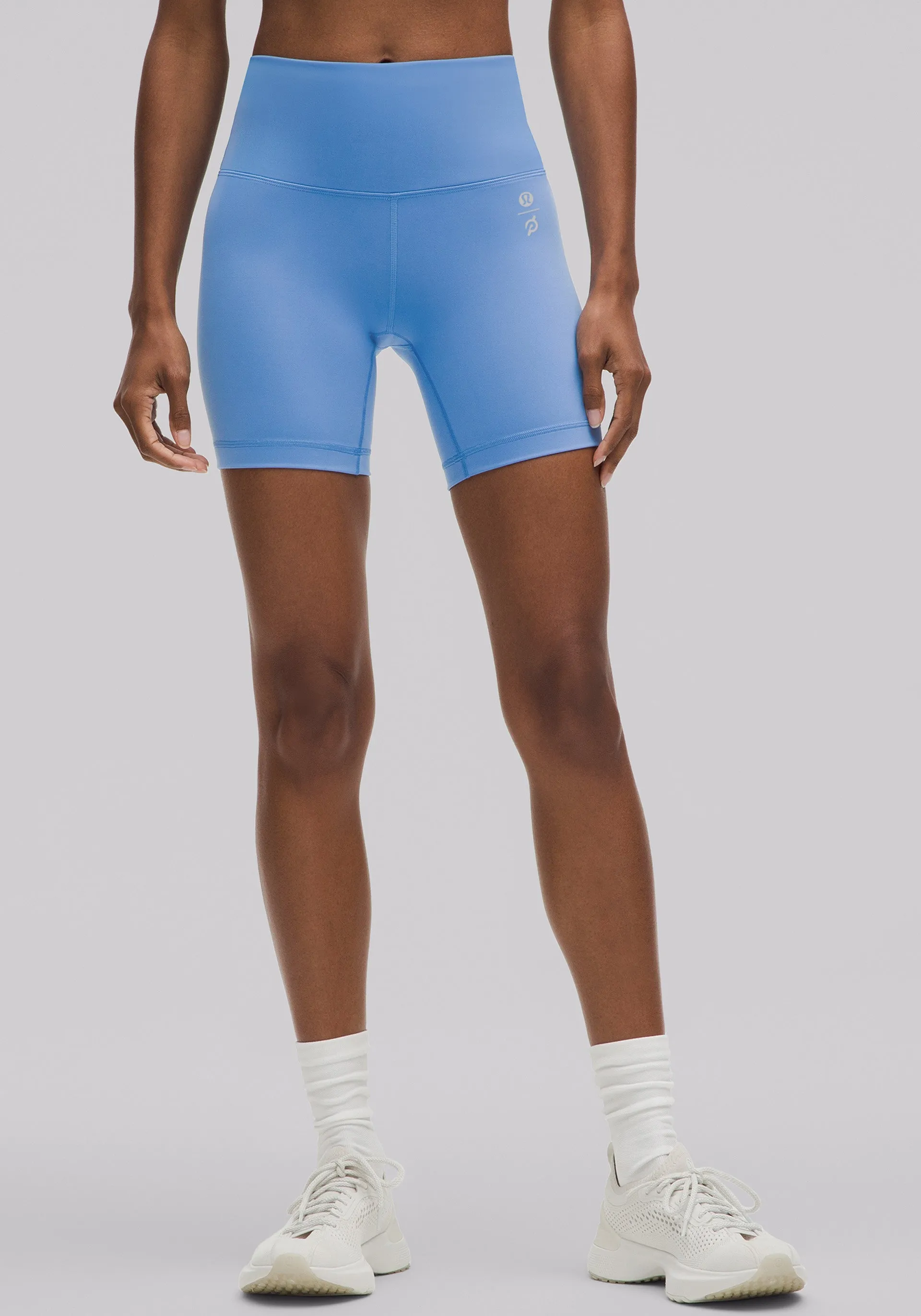 earthy shades Wunder Train High-Rise Short 6"