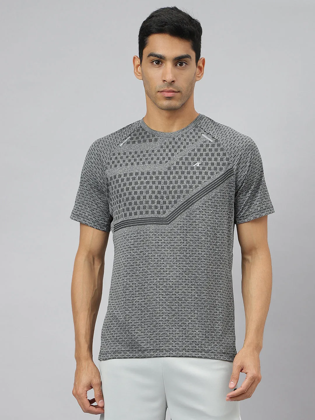 Reuse Mode Alcis Men Black Heather Anti-Static Slim-Fit Round Neck Distance Running T-Shirt