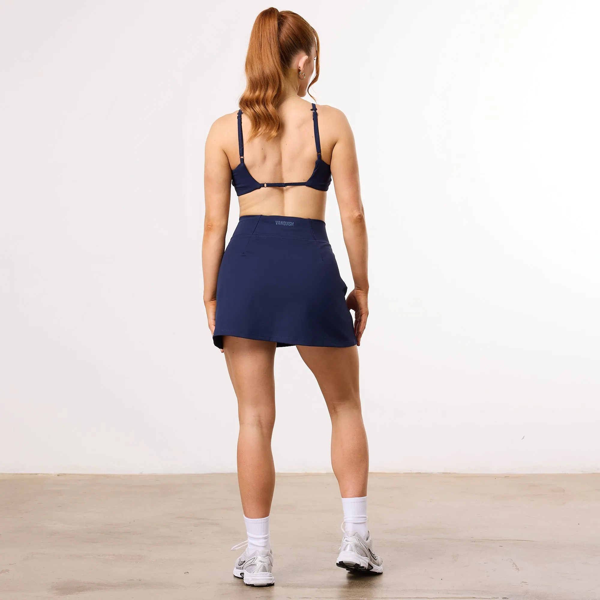 Stretch seams Spandex sports outfit Vanquish Enhance Navy Blue Minimal Open Back Bra