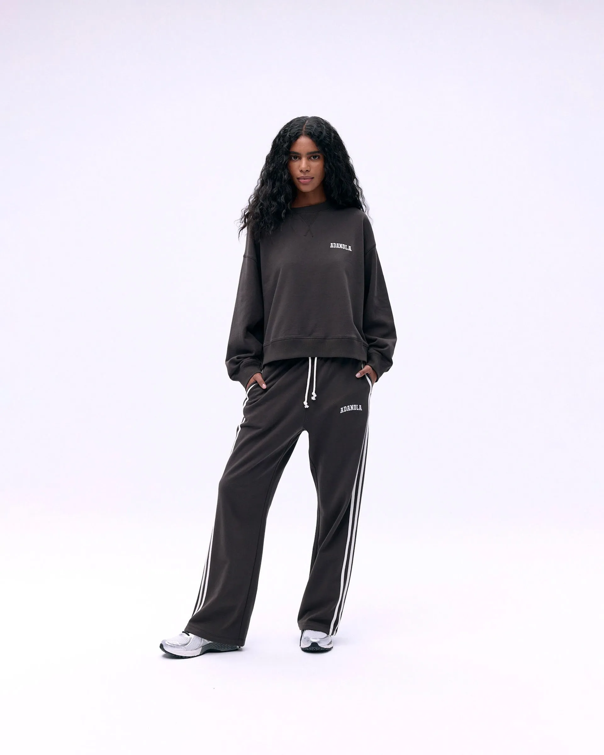 Varsity Loose Fit Sweatpants - Coffee Bean/Marshmallow White High-waisted fit Quick Adjust Fit