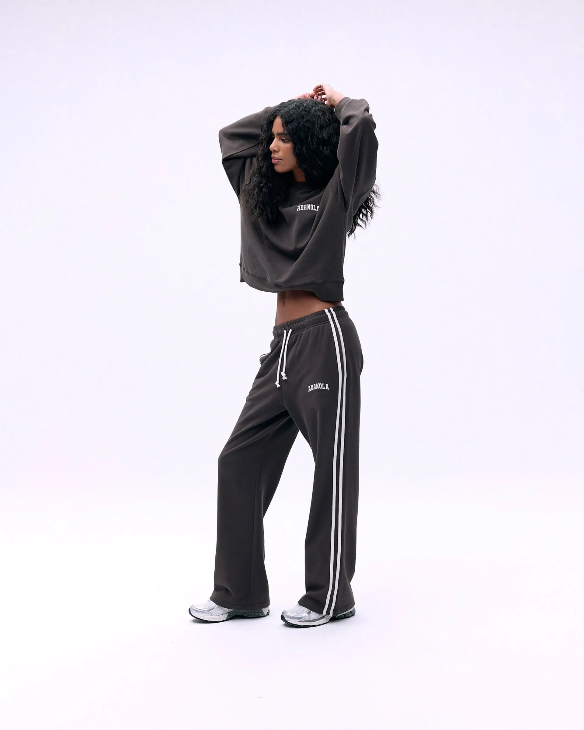 Breathable Lining Street Inspired Varsity Loose Fit Sweatpants - Coffee Bean/Marshmallow White