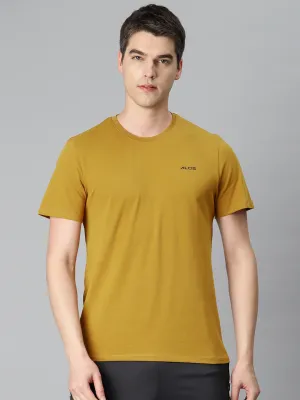 Romance Air Alcis Men Mustrad Yellow Printed Sports T-shirt