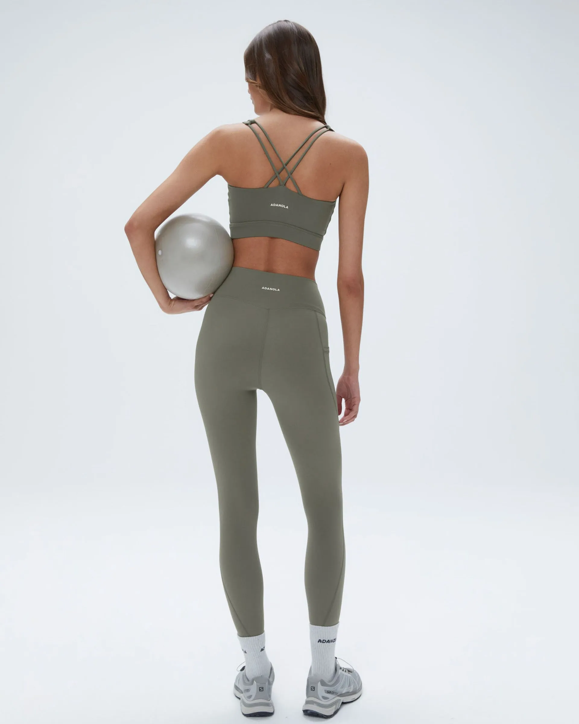 Hot Weather Hiking Trail Ultra Light Ultimate Pocket Leggings - Olive Green