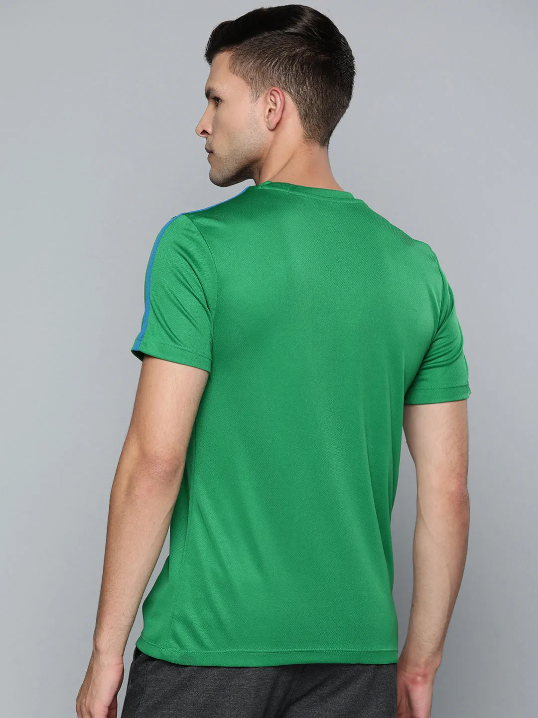 Pure Fit Icon Glow Alcis Men Green Striped Slim Fit T-shirt