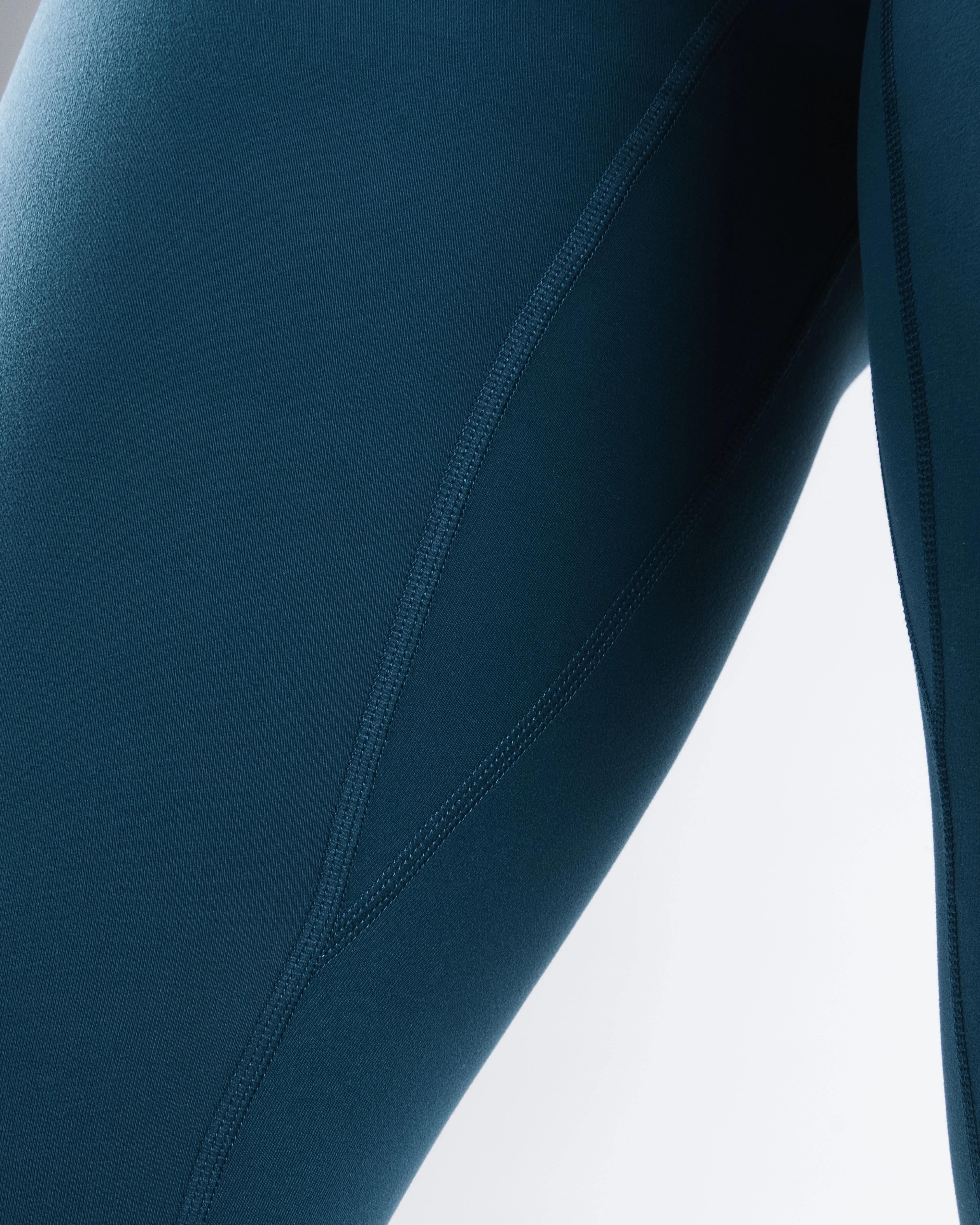 Gym Essentials Reinforced Knees Everyday Core Legging - Knock Out