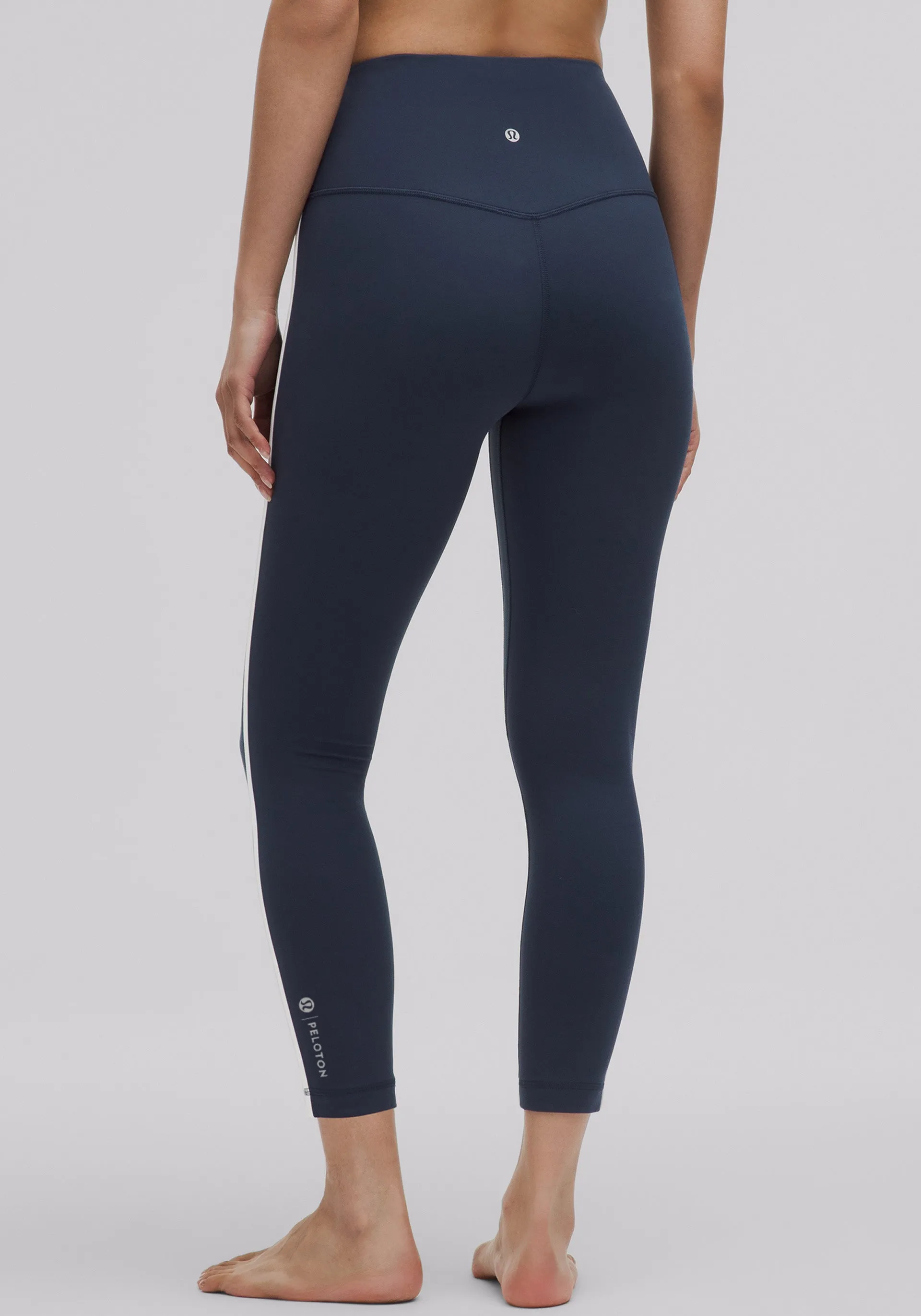 Seamless Design Weekend Trip Seamless Pockets lululemon Align? High-Rise Side-Stripe Tight 25"