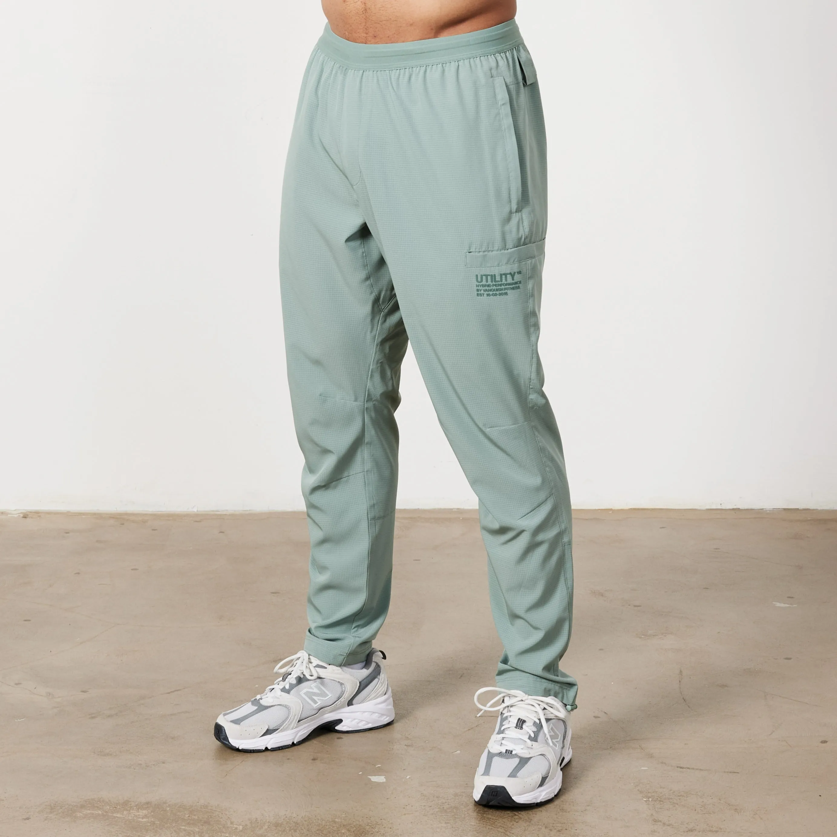 Simple Utility Quick Release Closure Vanquish Utility Frost Green Tapered Performance Pants