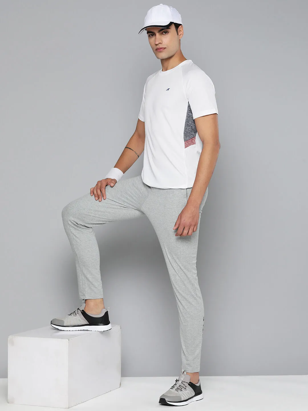 River Flow WrinkleResistantClothing Alcis Men White Grey Colourblocked Dry Tech Slim Fit Sports T-shirt