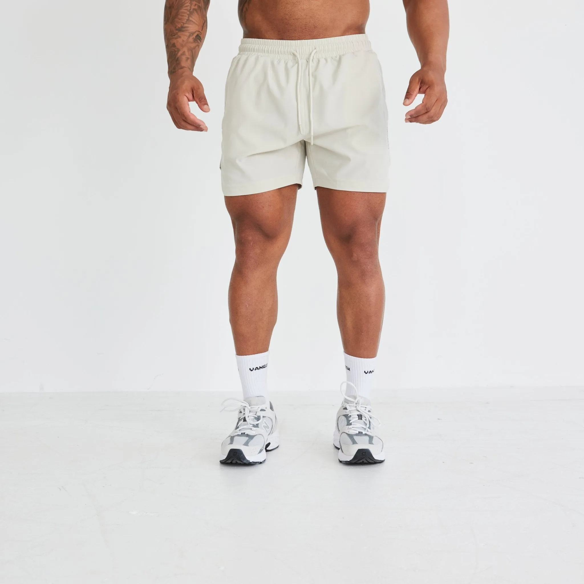 cheering section Vanquish Essential Stone Performance 4" Shorts