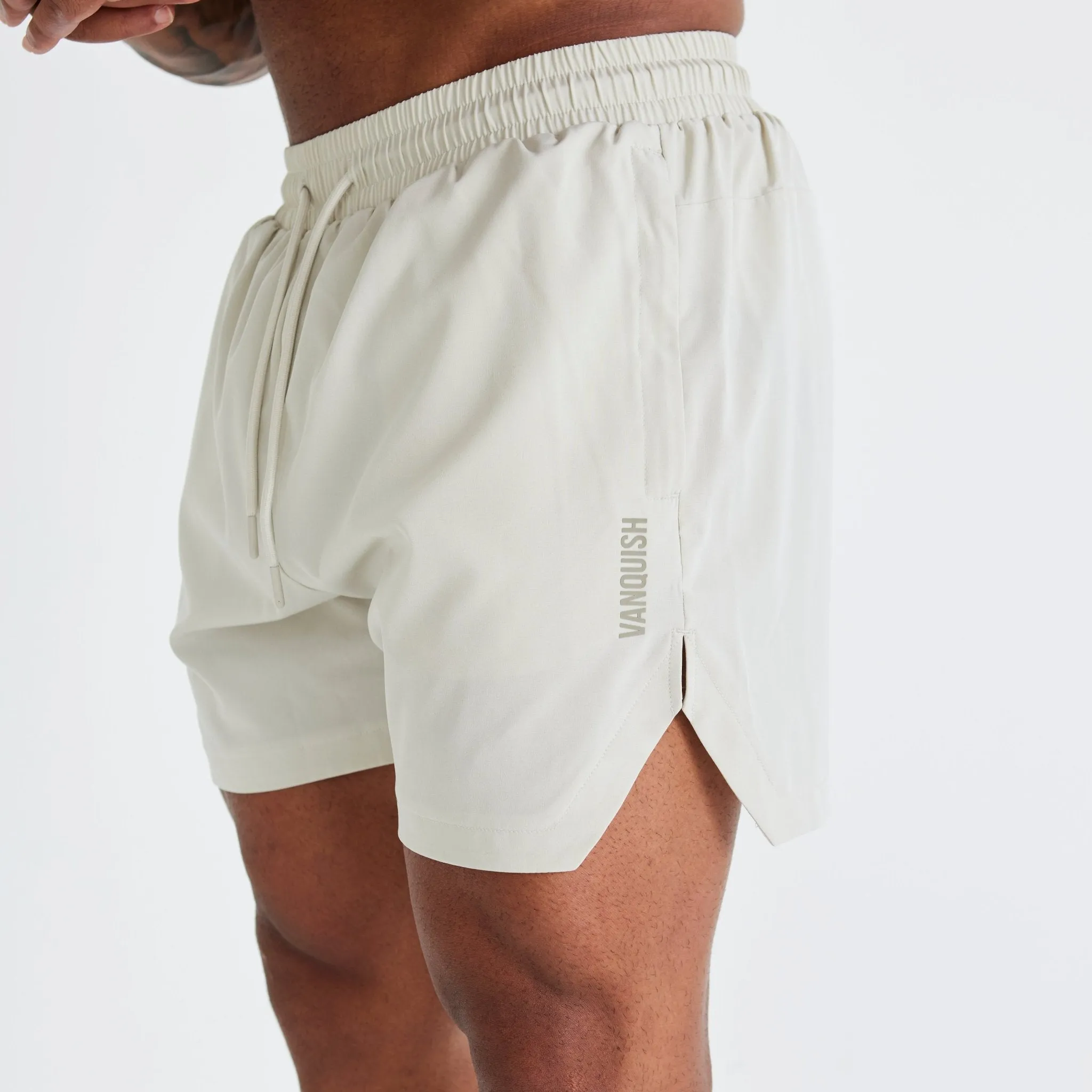 ski wear Wrinkle Free Weave Vanquish Essential Stone Performance 4" Shorts