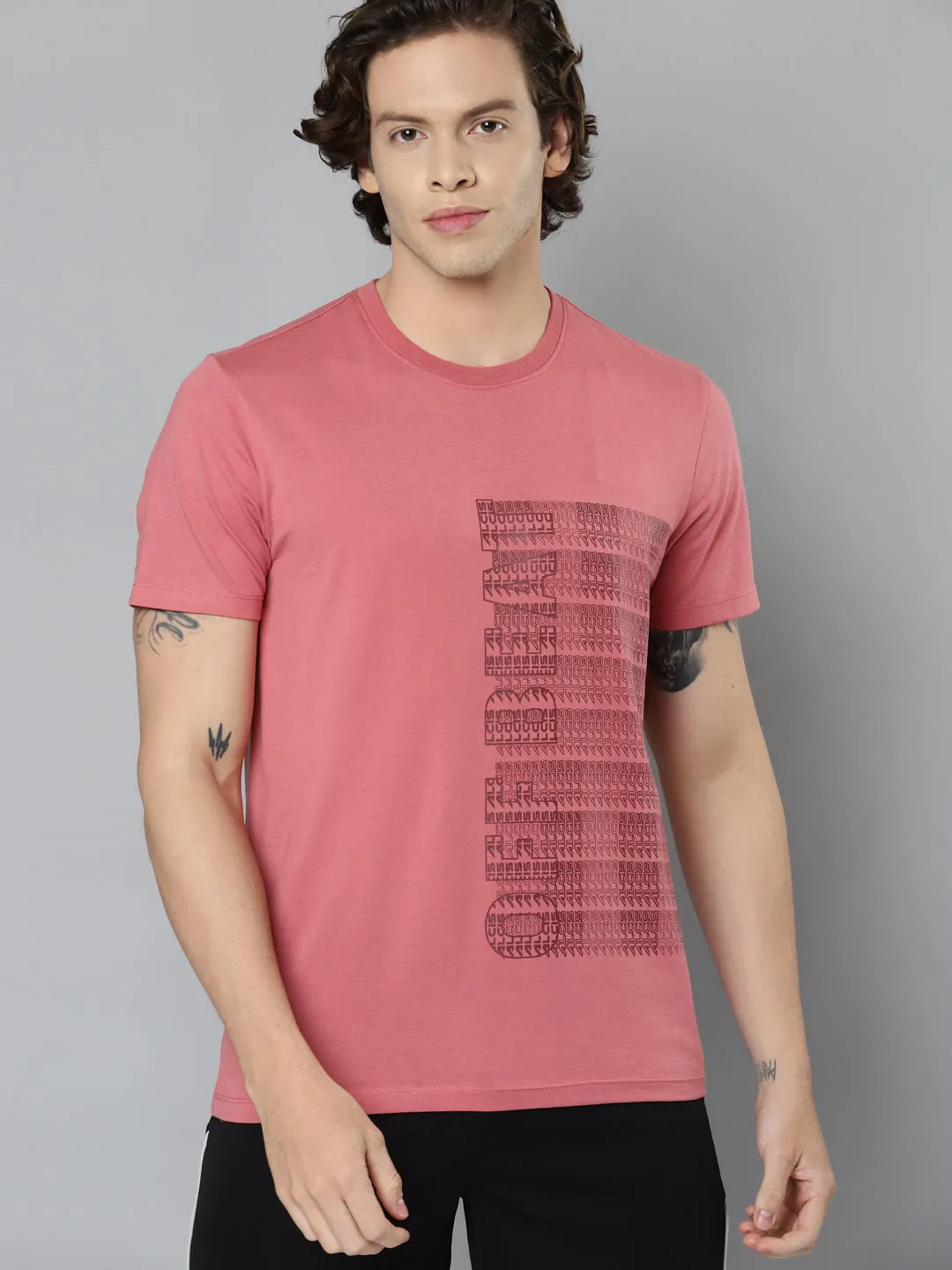 Alcis Men Pink Typography Printed Slim Fit Running T-shirt Star Light