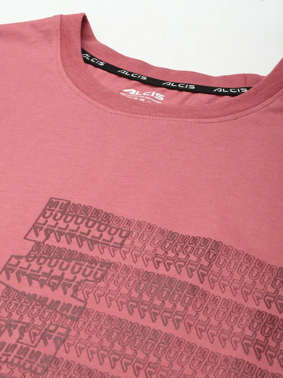 Alcis Men Pink Typography Printed Slim Fit Running T-shirt SplitHemDesign Air Move