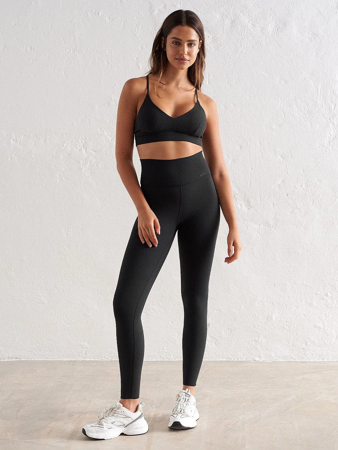 Black Sense Strap Bra Petite Fit