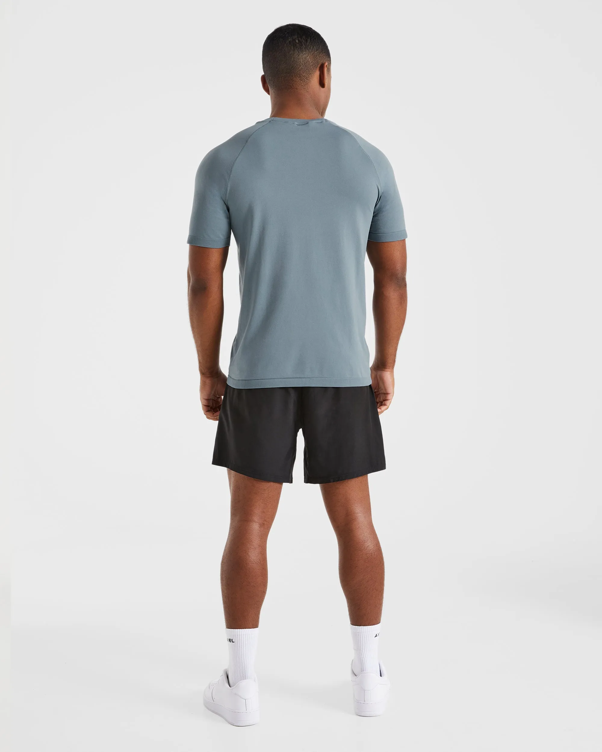 Ascend Seamless T Shirt - Slate Blue Light Trend Stylish Casual