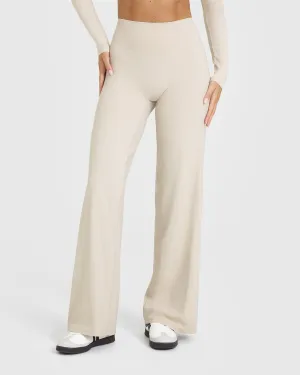 AbrasionResistant Fabric SoftMotion? Straight Leg Bottoms | Sand AdjustableWaistband Firm Leather