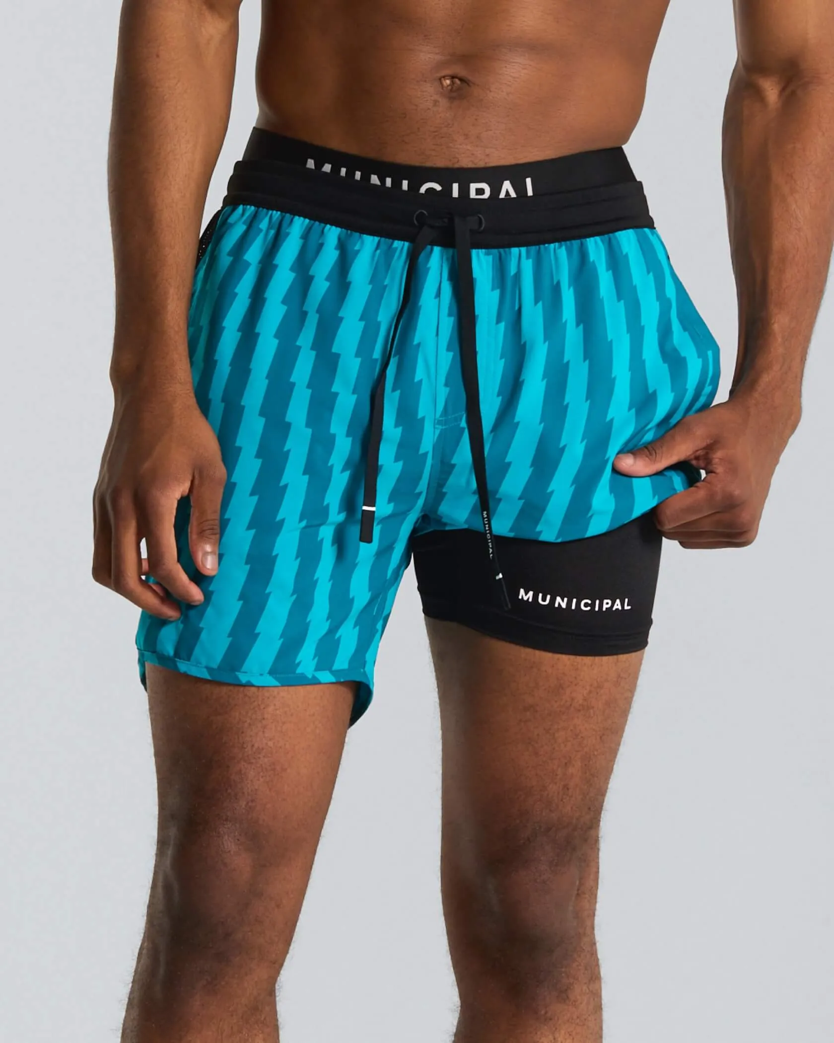 Daybreak Lined 5" Shorts Secure Zipper Closure Warm Layers
