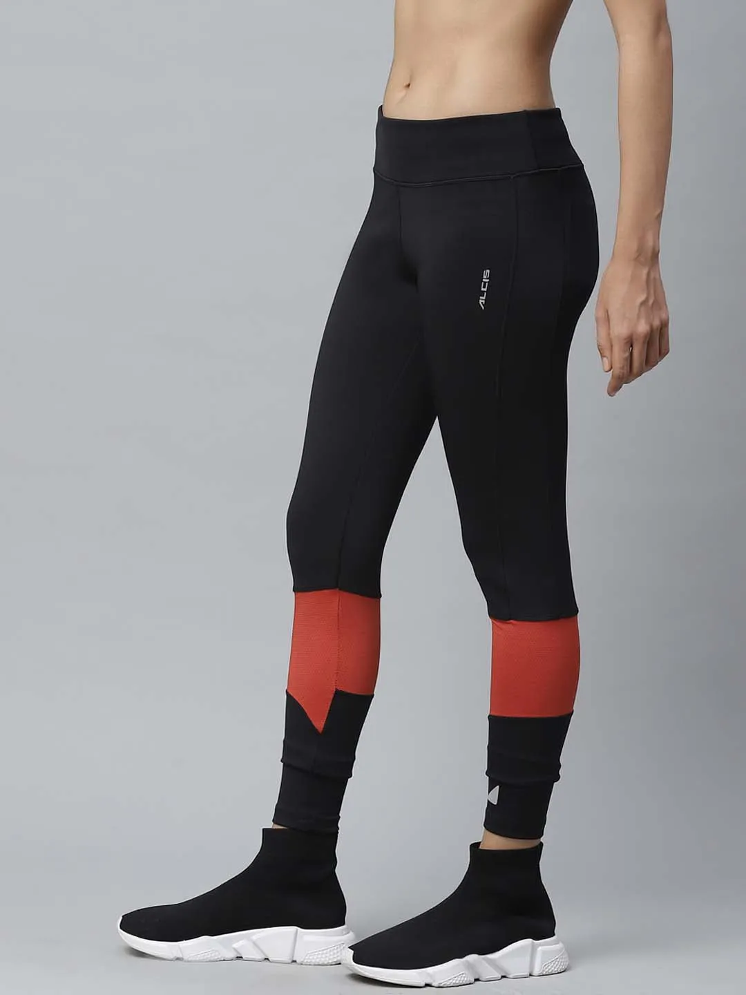 Simple Form Alcis Women Black Rust Orange Colourblocked Fitted Cropped Running Tights