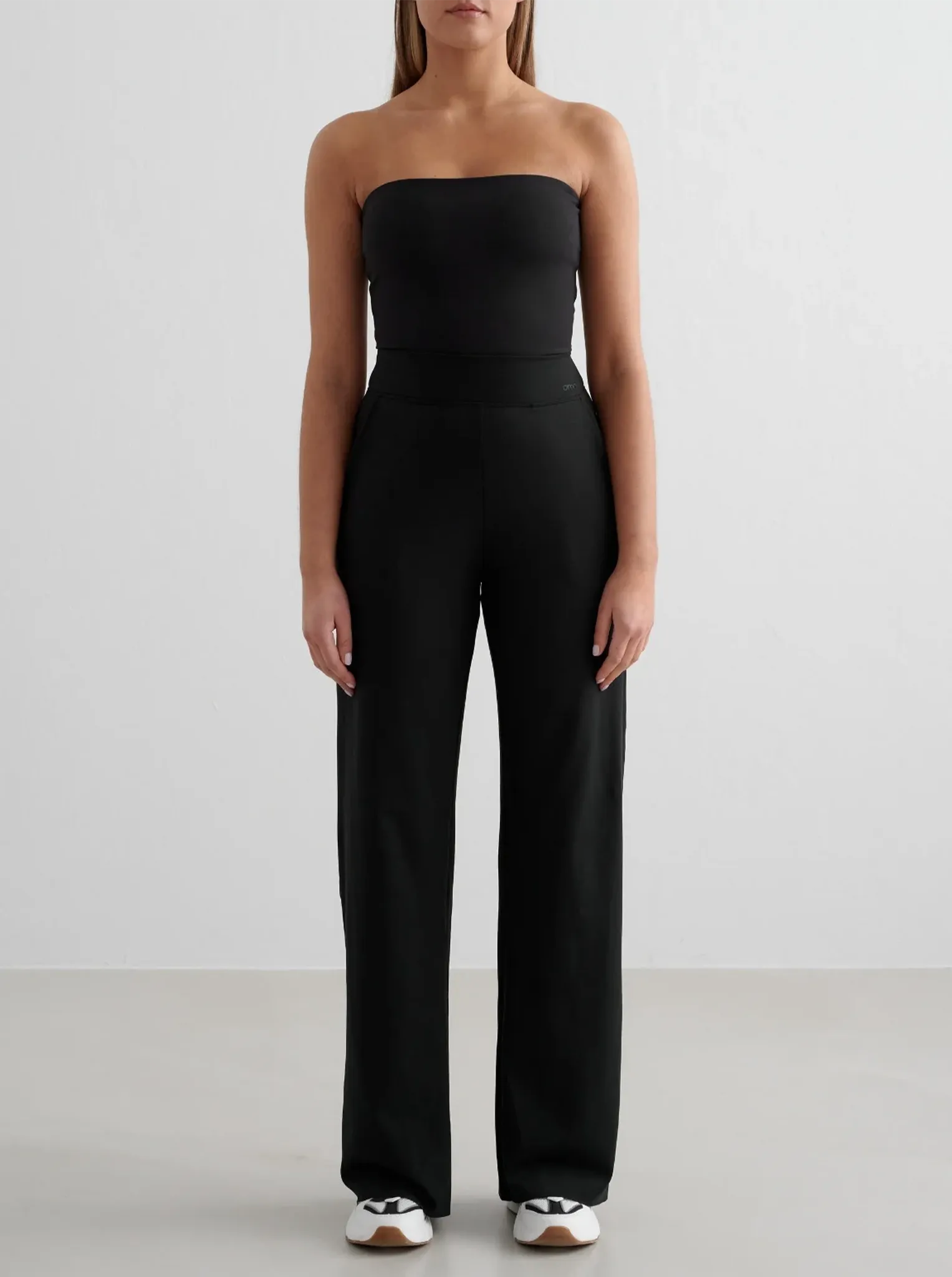 UltraSoft Lining Black Sense Wide Pants