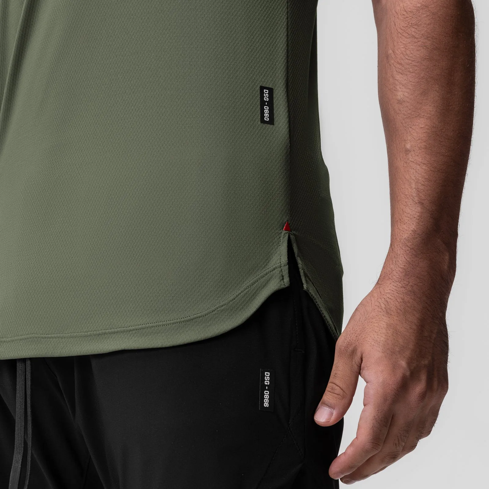 Seamless Edging Everyday Outfit 0660. AeroSilver? Established Tee - Olive
