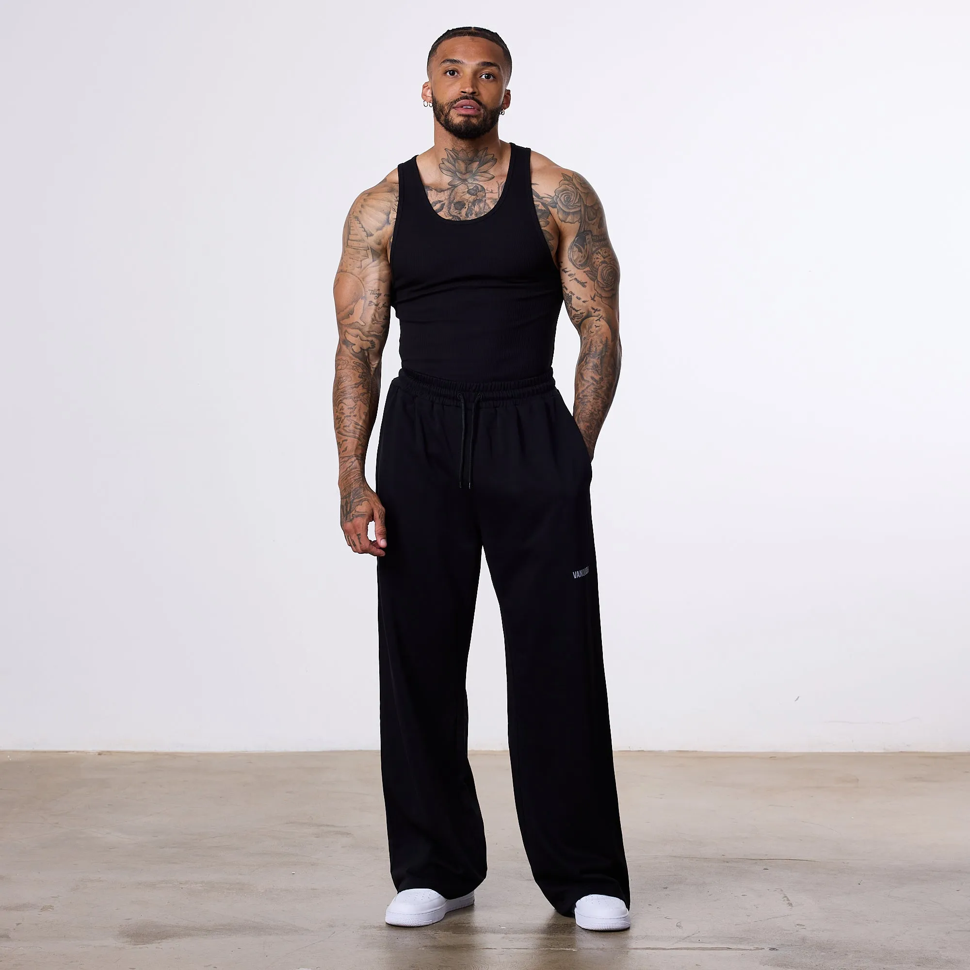 Vanquish Essential Black Straight Leg Sweatpants TaglessDesign