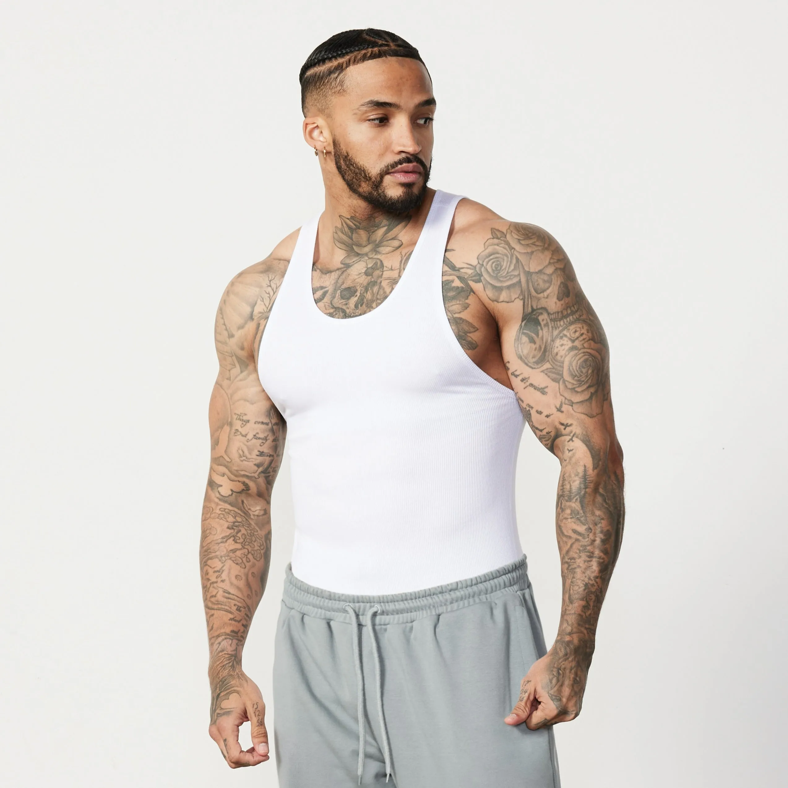 Vanquish Essential V2 White Ribbed Tank Rust - proof stealth