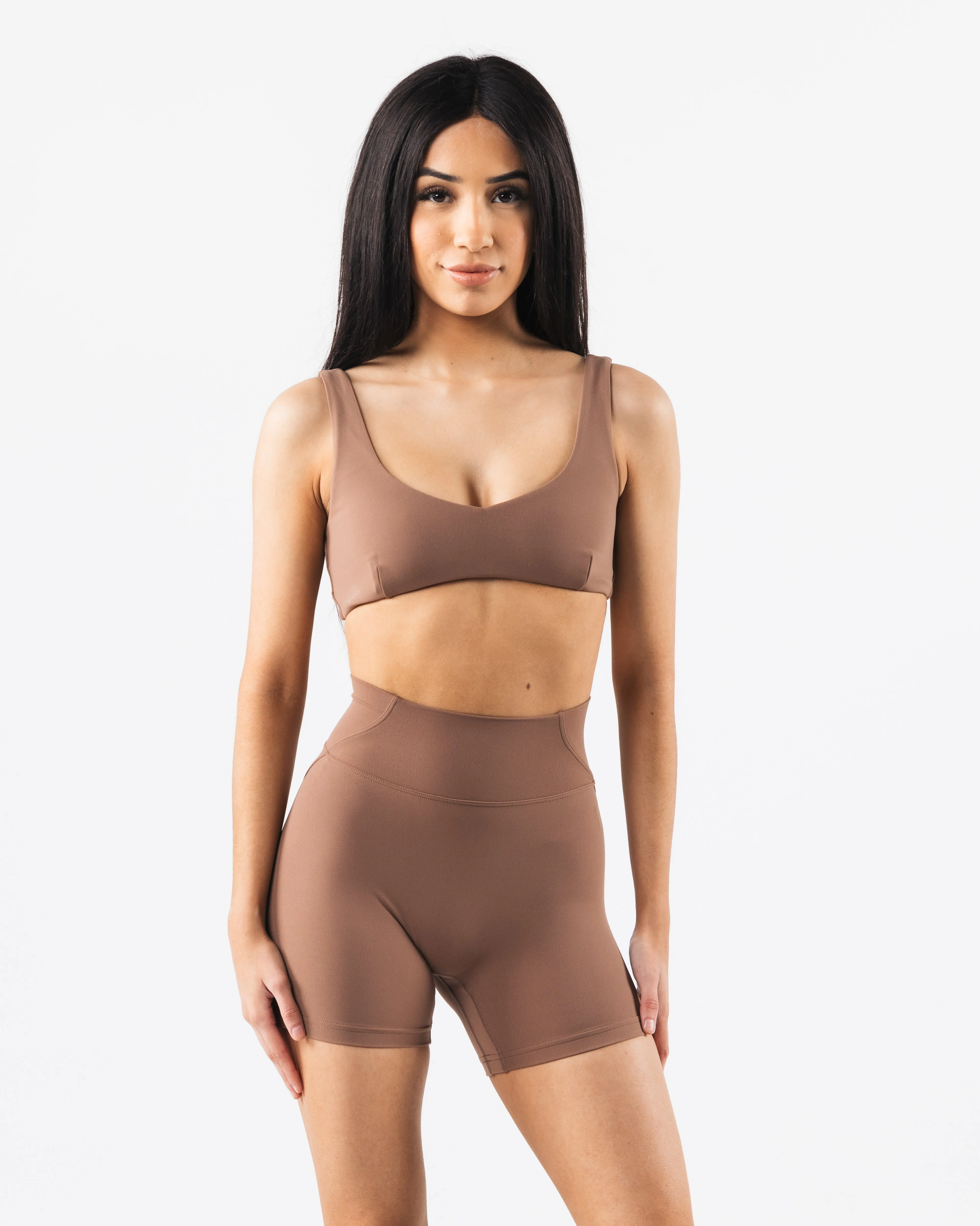 Aura Sculpt Bra - Oak Yellow sports outfit