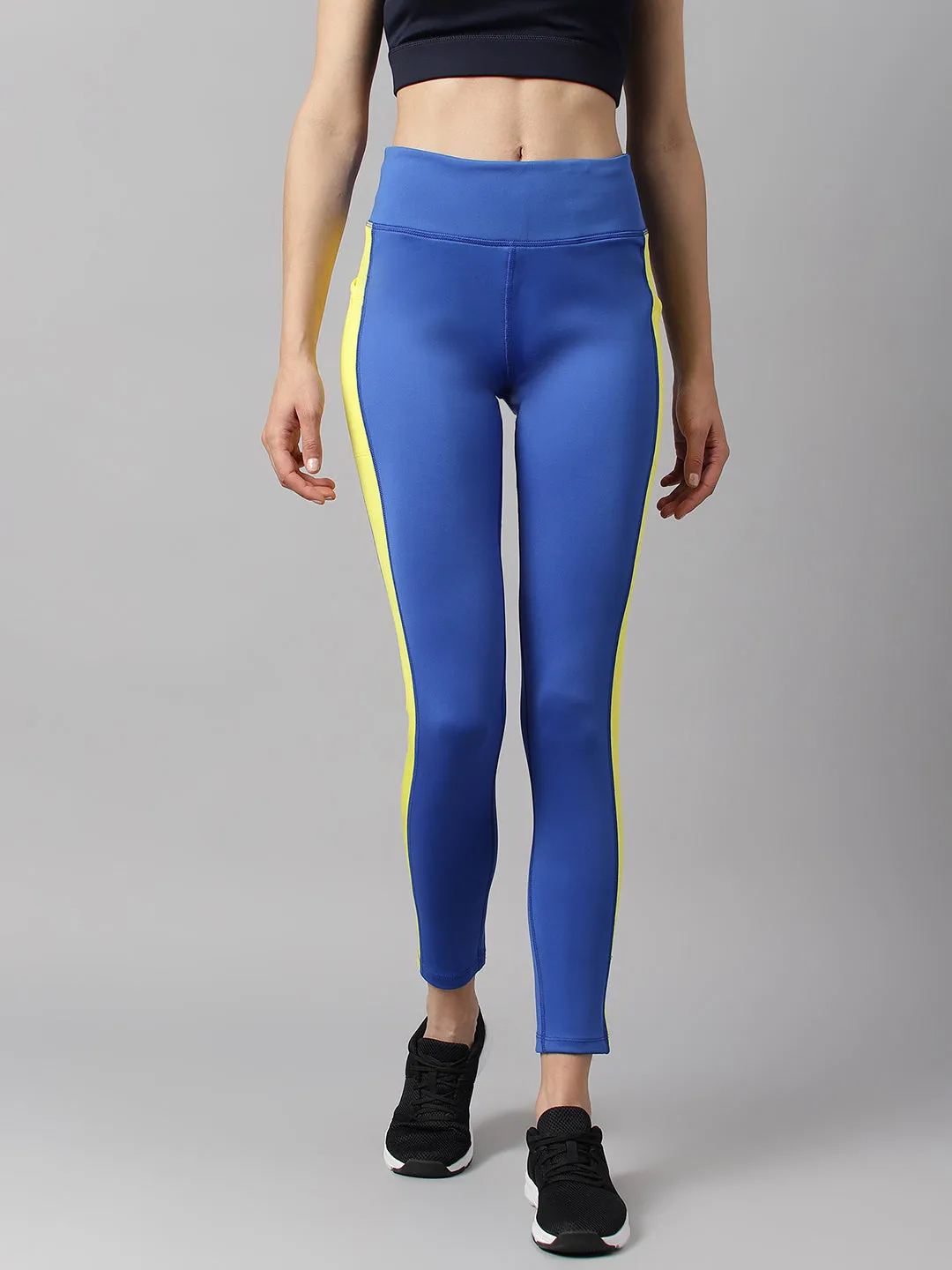 Alcis Women Printed Cobalt Blue Colour Blocked Anti-Static Slim-Fit Full-Length Sports Tights Cycling Trip Durable Stitch Double Layer Minimalist Style