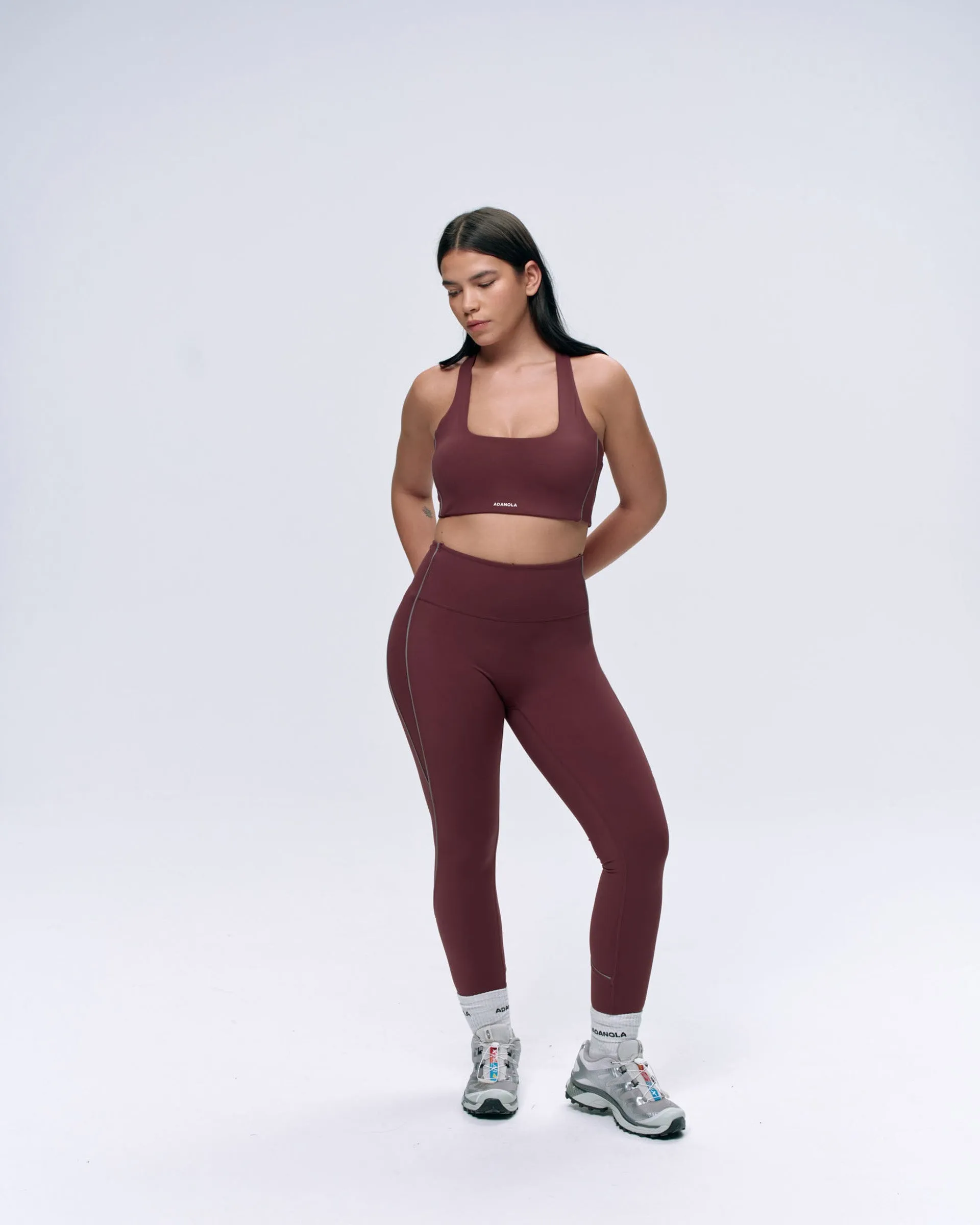 Ultimate Reflective Piping Leggings - Burgundy Seamless Design Fitness Training