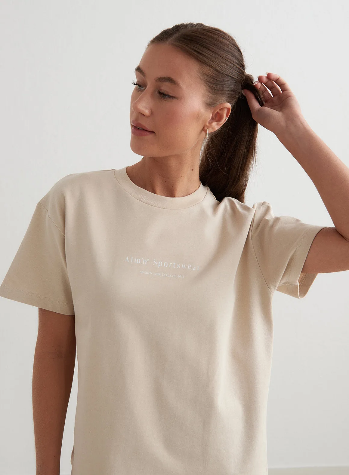 Perfect Fit Breathable Design Caf?? Au Lait Serif Boxy T-shirt