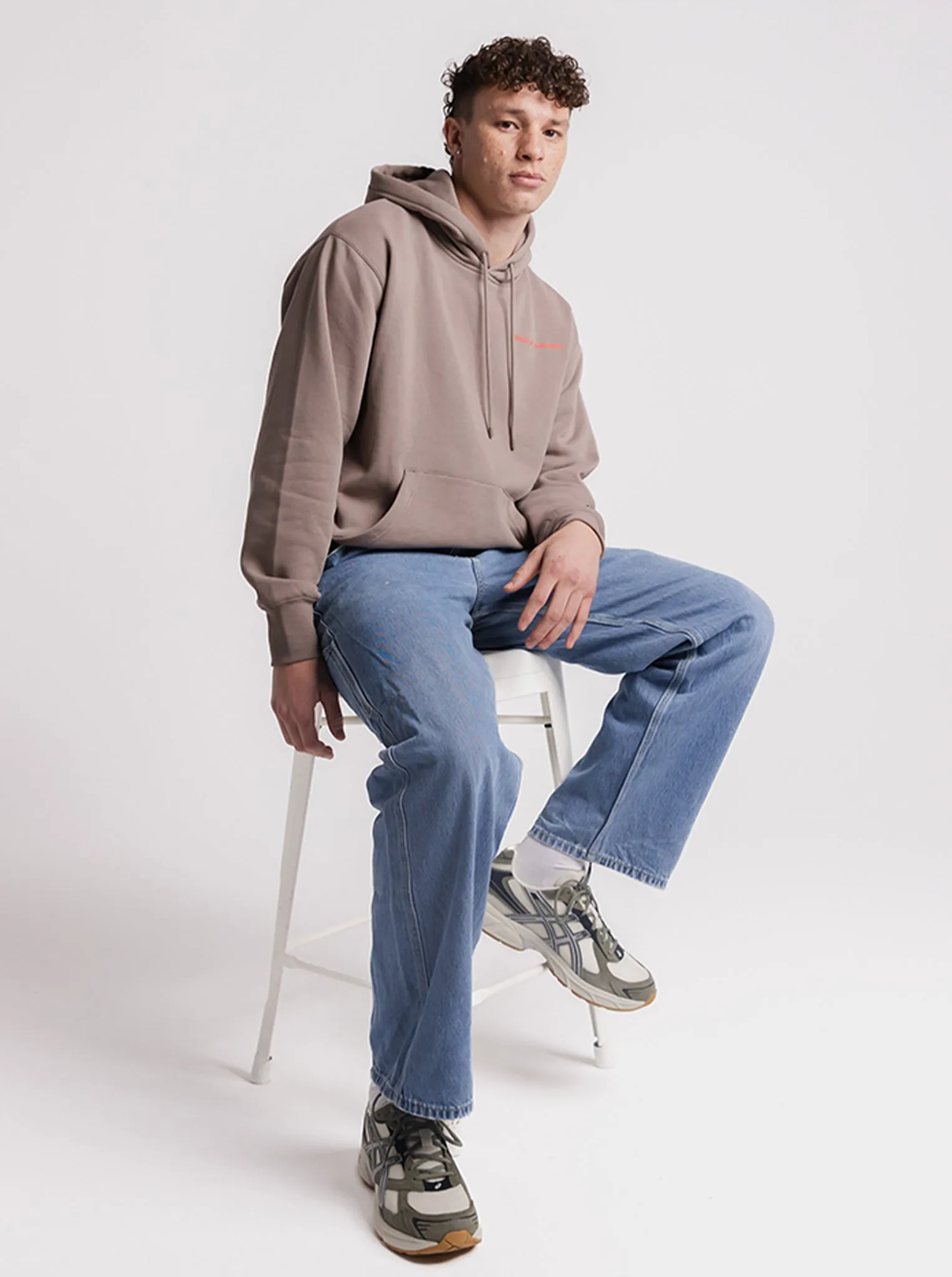 Reinforced Seams Errand Day Dream Big Heavyweight Pullover In Washed Taupe