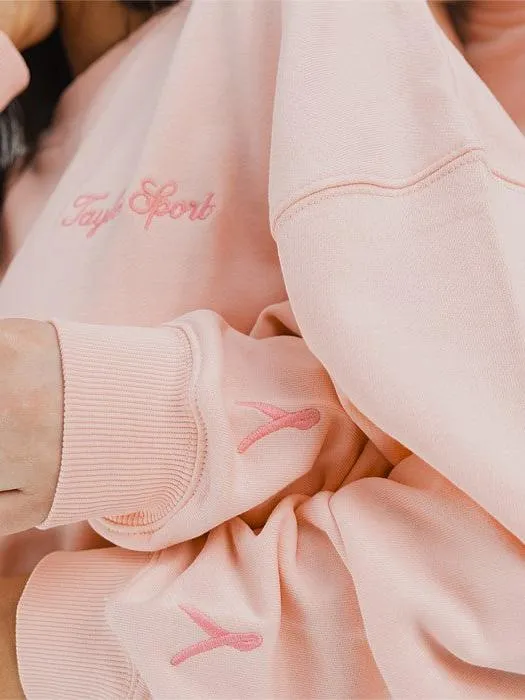 Cougar like country style Taylor Sport x Pink Ribbon Crew