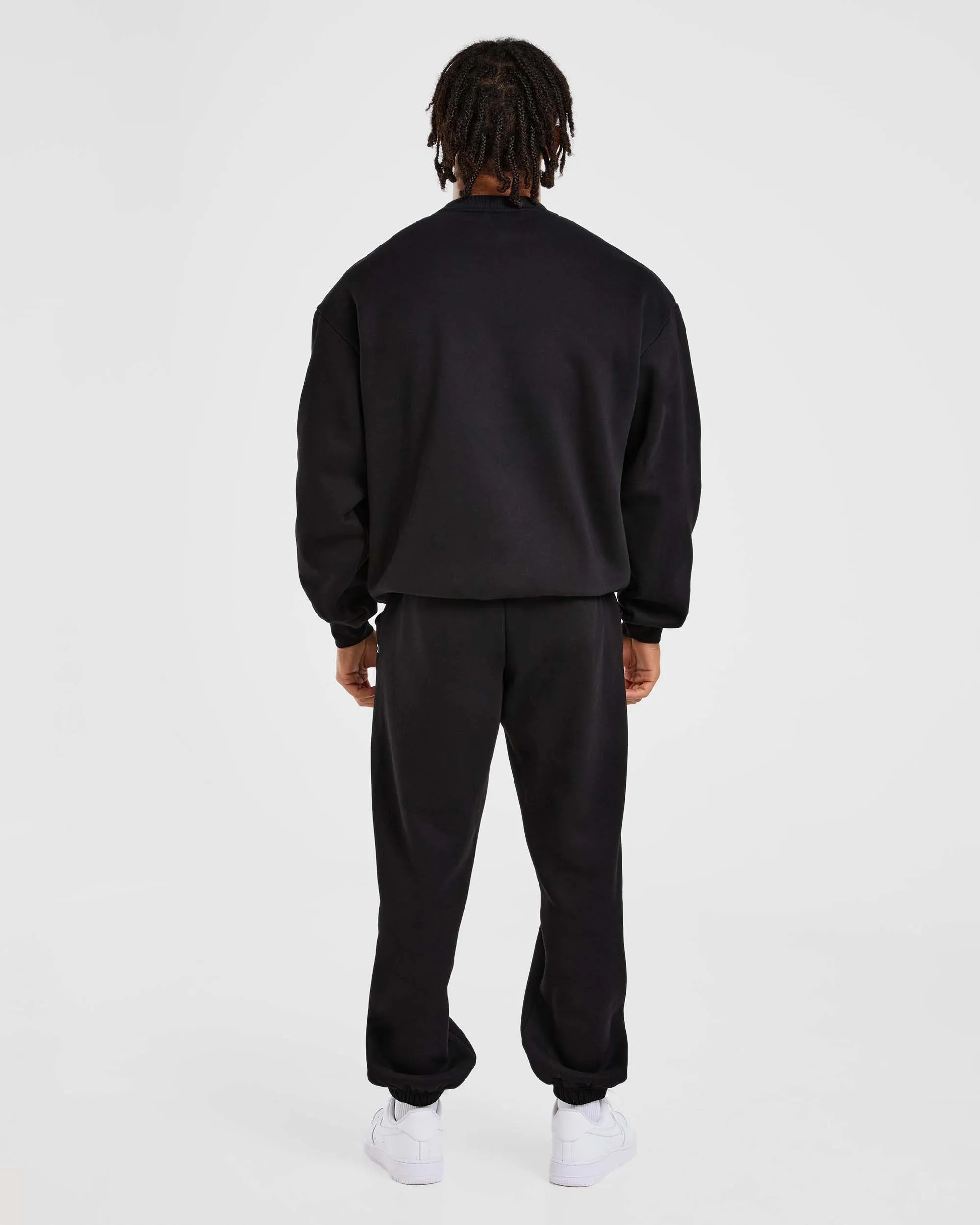 Academy Oversized Sweater - Black Slim Fit Contour Modern Look