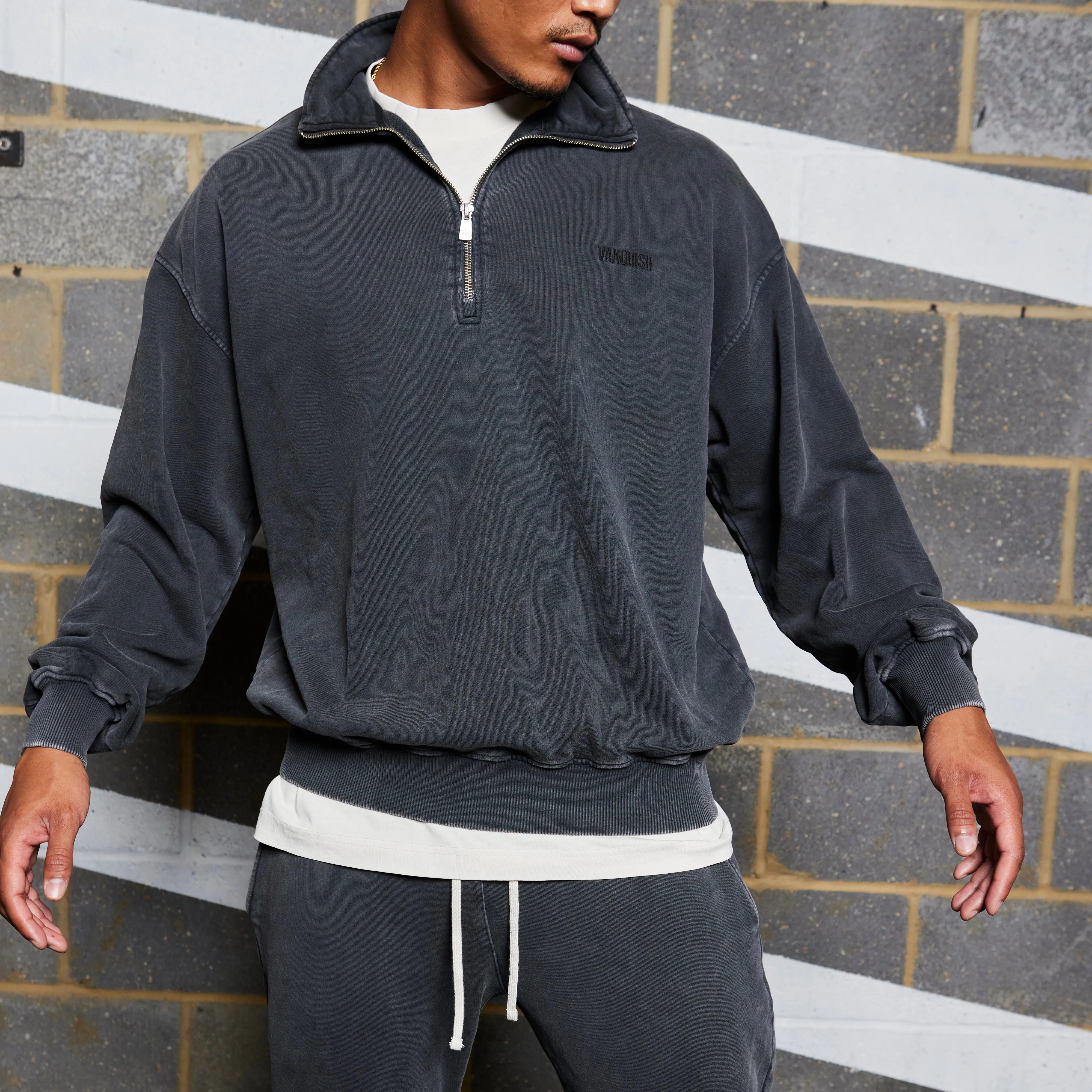Vanquish Washed Black Quarter Zip Flatlock Seams Zippered Closure