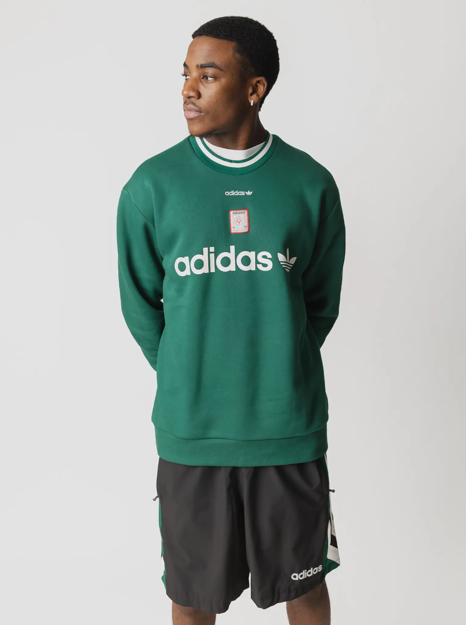 Badge Crewneck Sweatshirt Garment Washed Finish