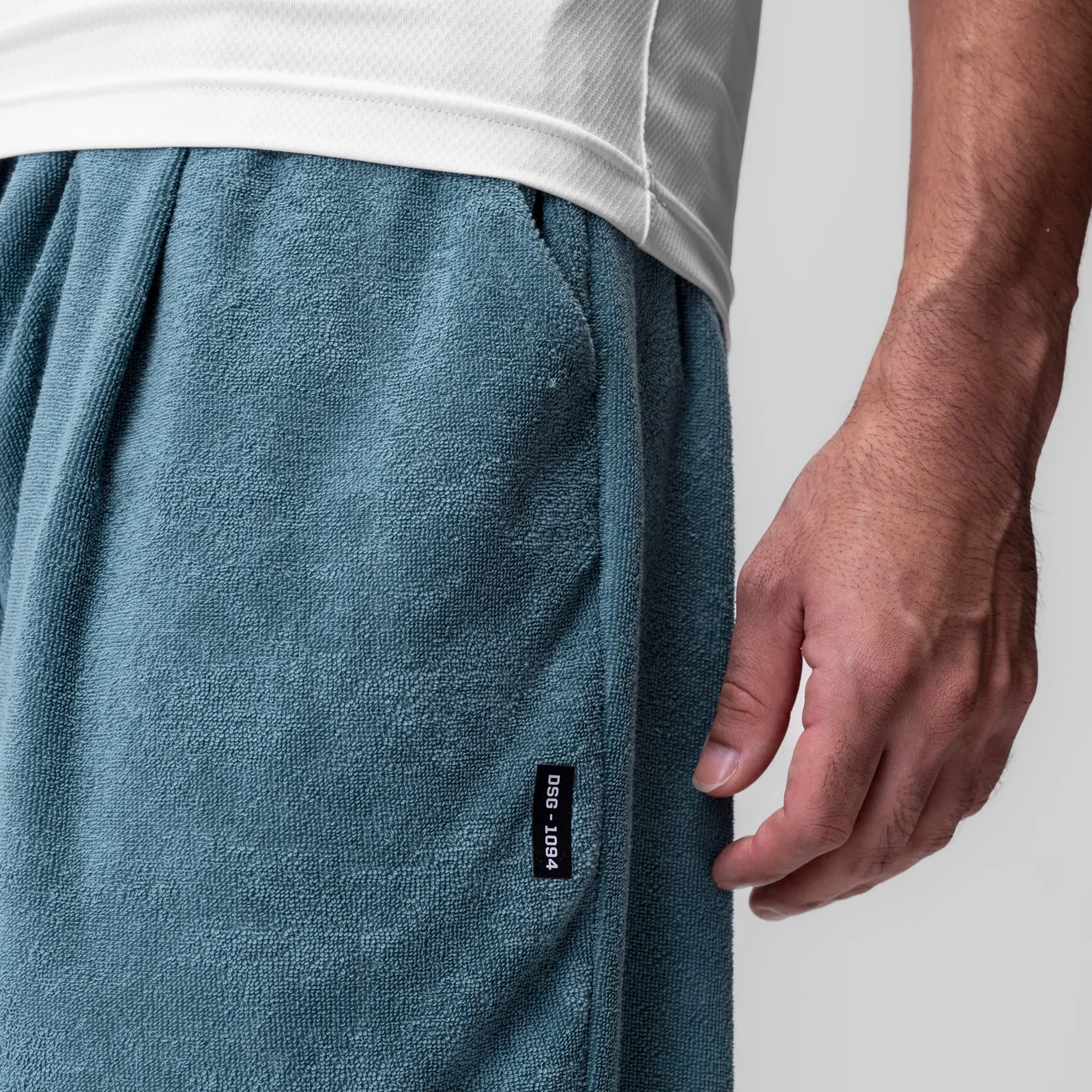 1094. Towel Terry Relaxed Short - Storm Silk Touch