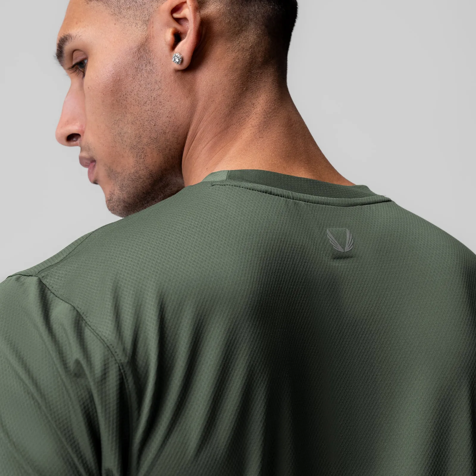 1015. AeroSilver? Essential Tee - Olive birthday party Sustainable production