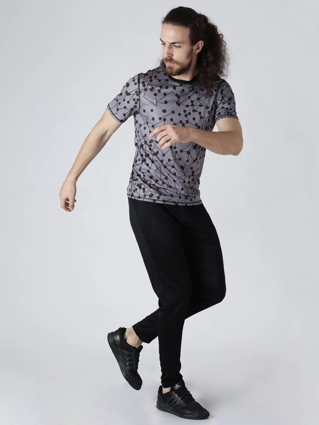 WaterResistant Coating Alcis Men Taupe & Black Printed Round Neck Outdoor Reversible T-shirt