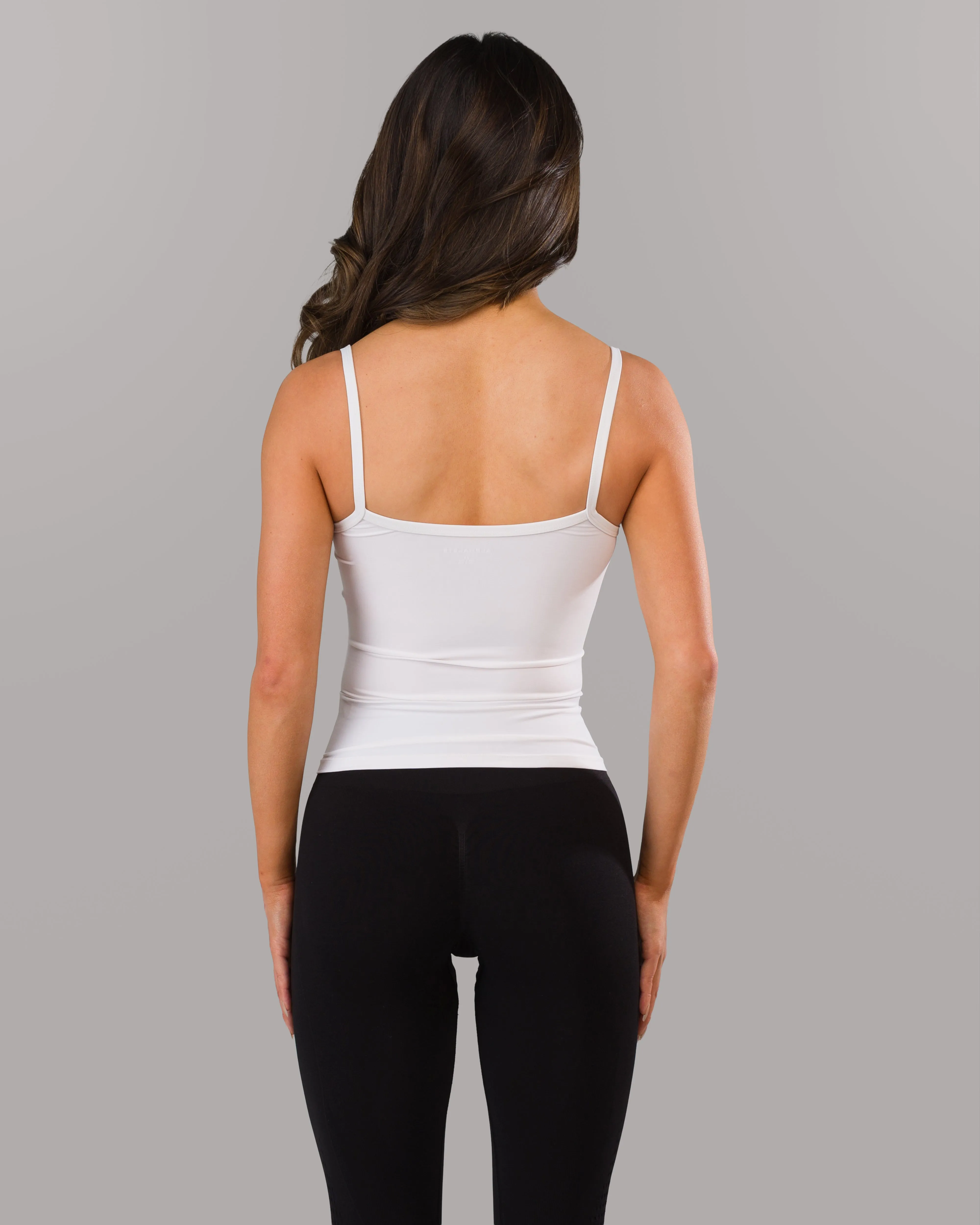 Efficient construction site Basics Cami Tank - White