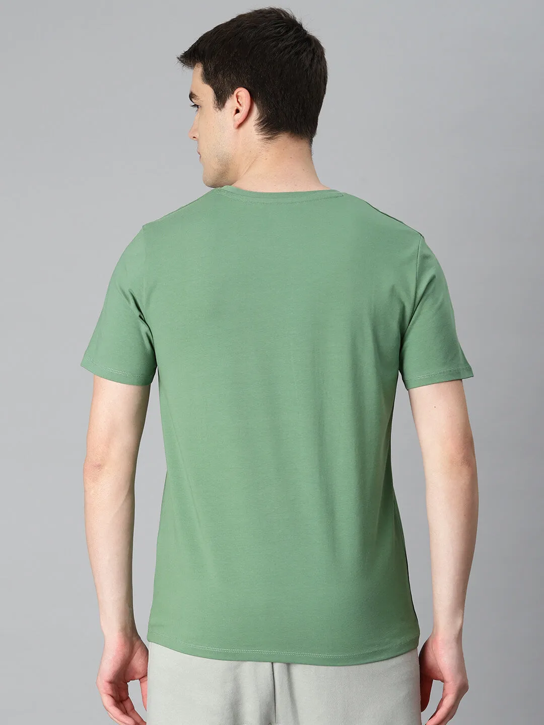NoSlipWaistband Alcis Men Green Typography Printed Sports T-shirt
