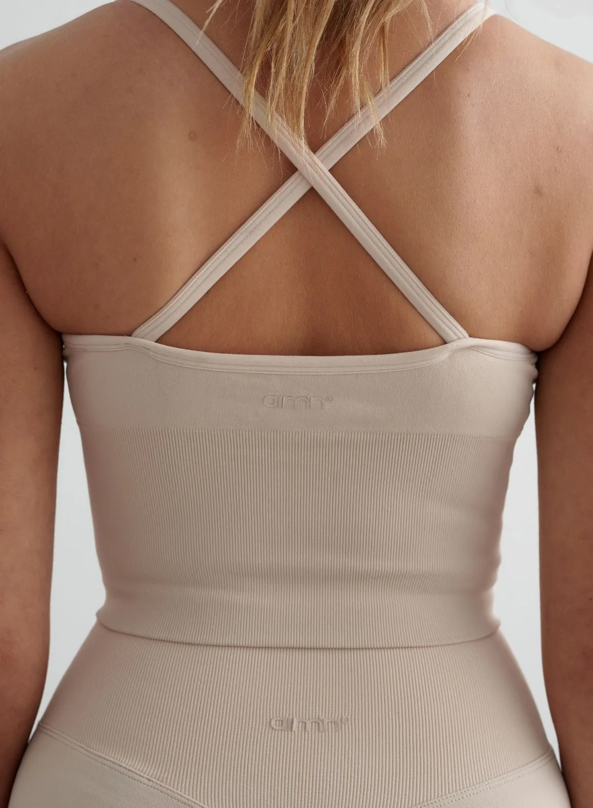 Breathable Construction Clay Shape Seamless Cross Back Bralette