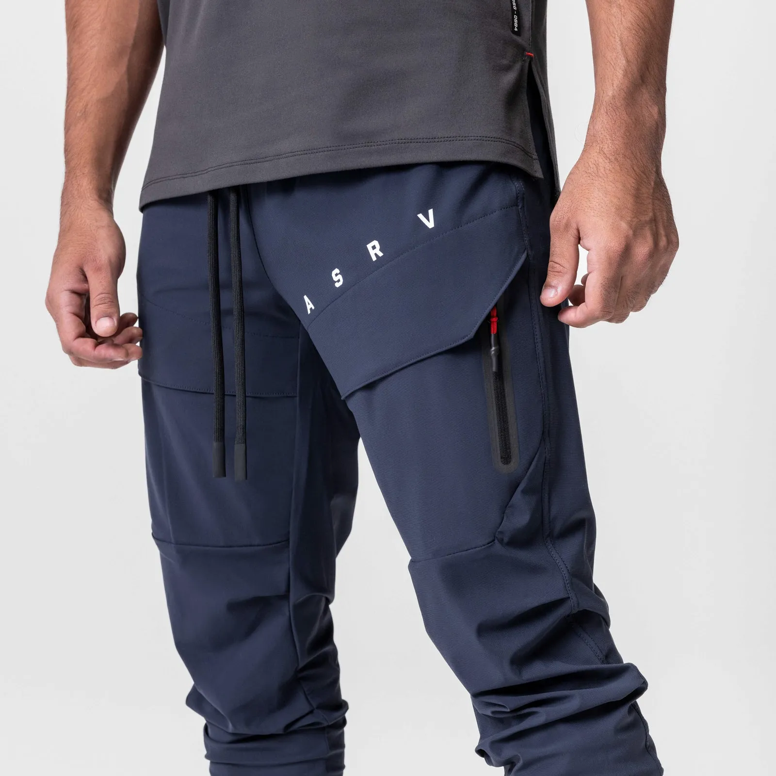 0690. Tetra-Lite? Tech High Rib Jogger - Navy Neutral Look