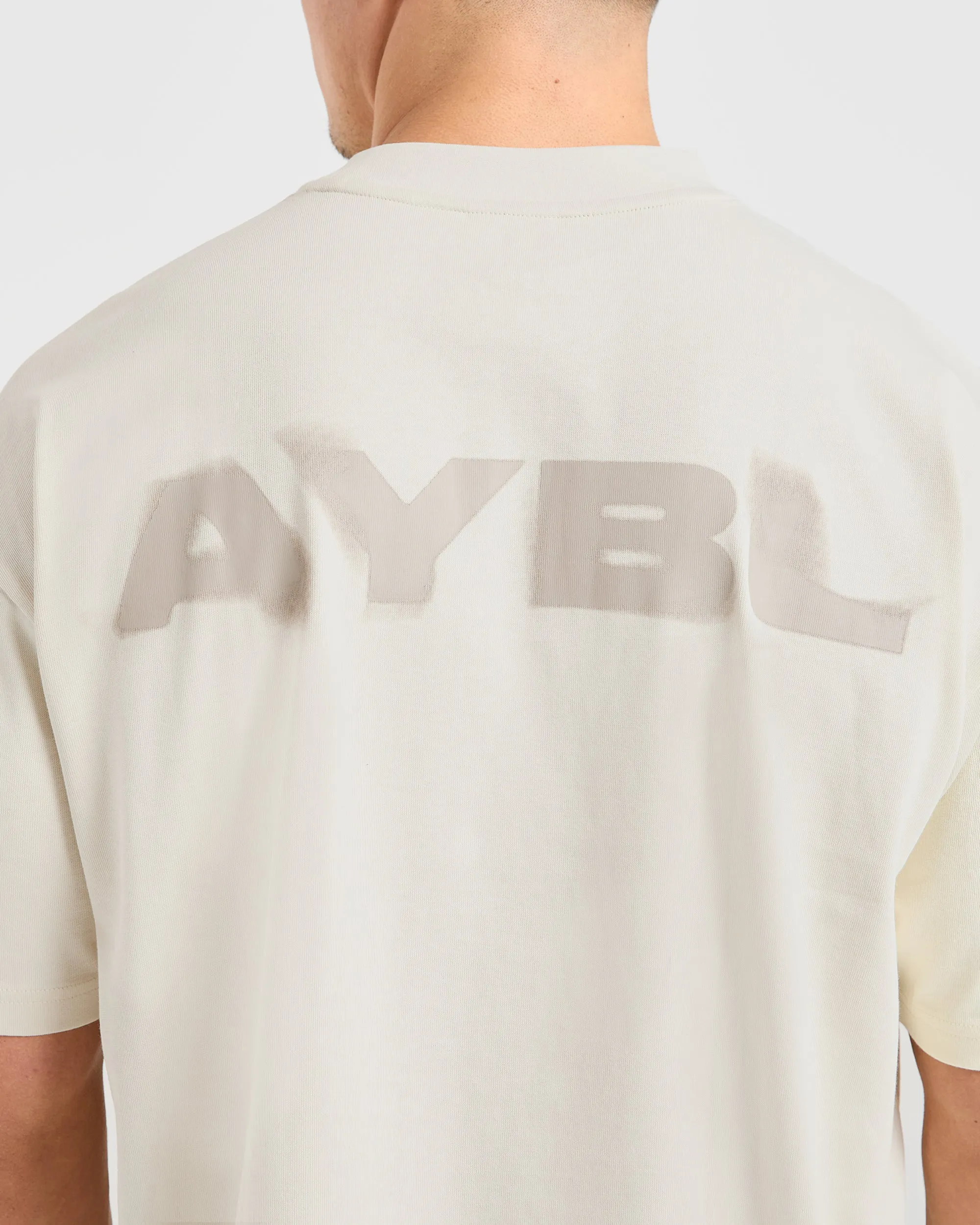 Blur Oversized T Shirt - Off White Fun and Relaxed Sustainable Production Process