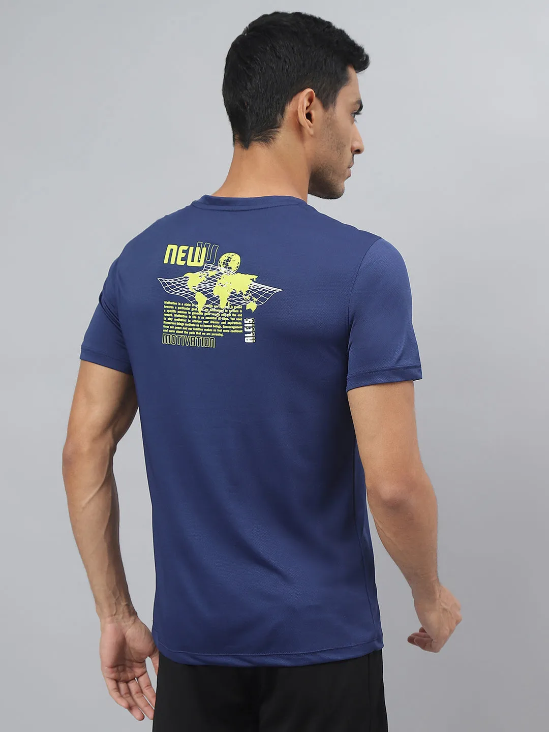 Alcis Men Printed Navy Anti-Static Slim-Fit Round Neck Training T-Shirt HypoallergenicTextile Flight Fit
