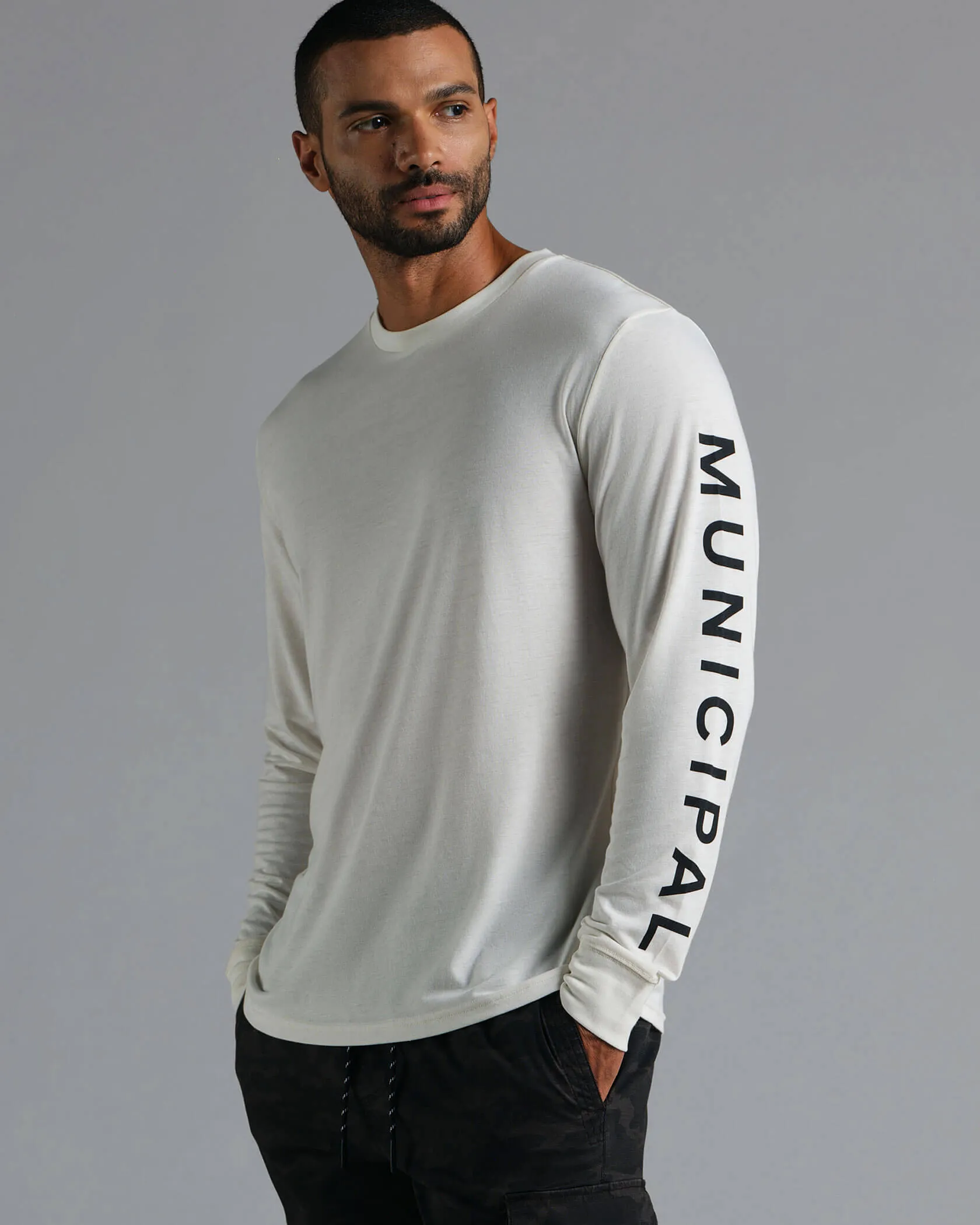 Armband SuperBlend LS T-Shirt TaglessDesign OdorControl Treatment