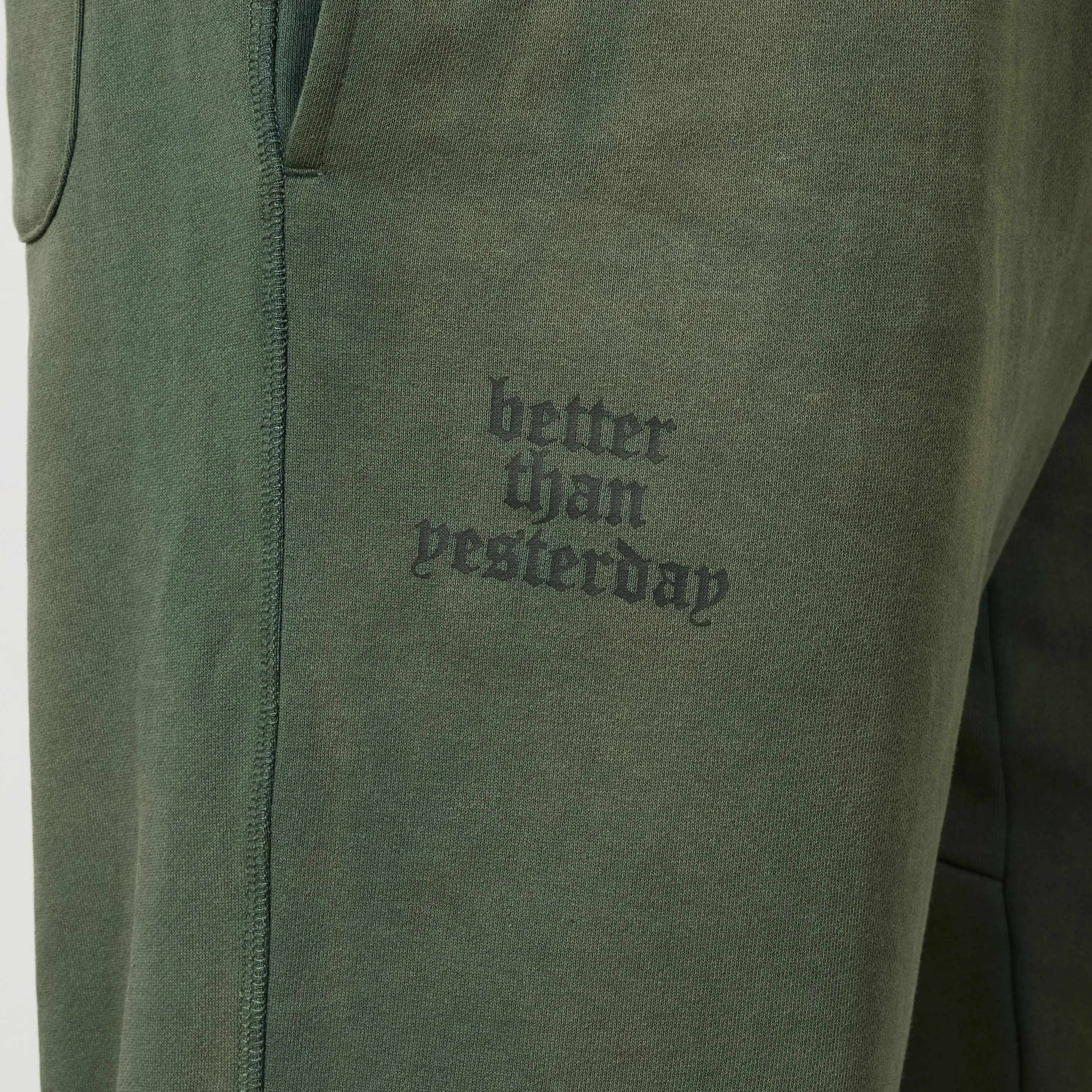 Durable Hemming Vanquish Sun-faded Green Oversized Sweatpants